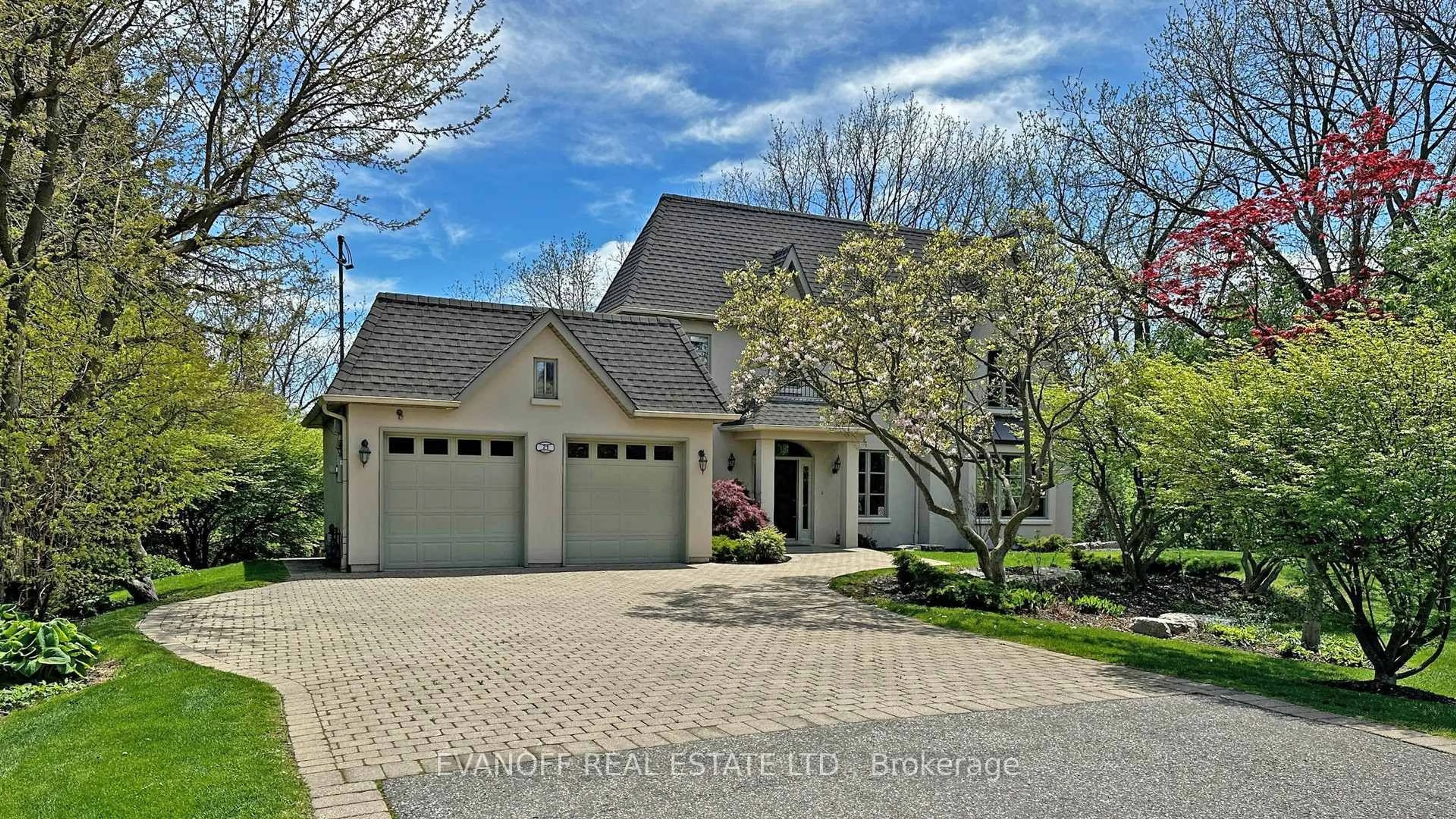 Home with brick exterior material, street for 21 Guildcrest Dr, Toronto Ontario M1E 1E2