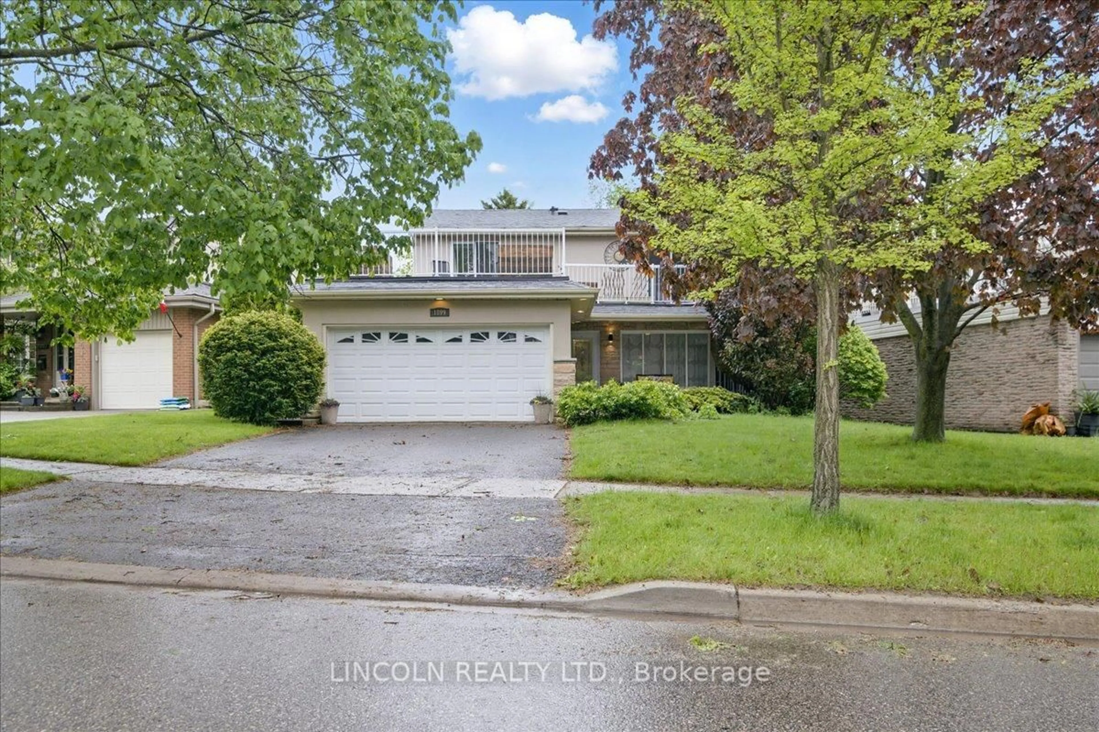 Unknown for 1899 Bowler Dr, Pickering Ontario L1V 3E7