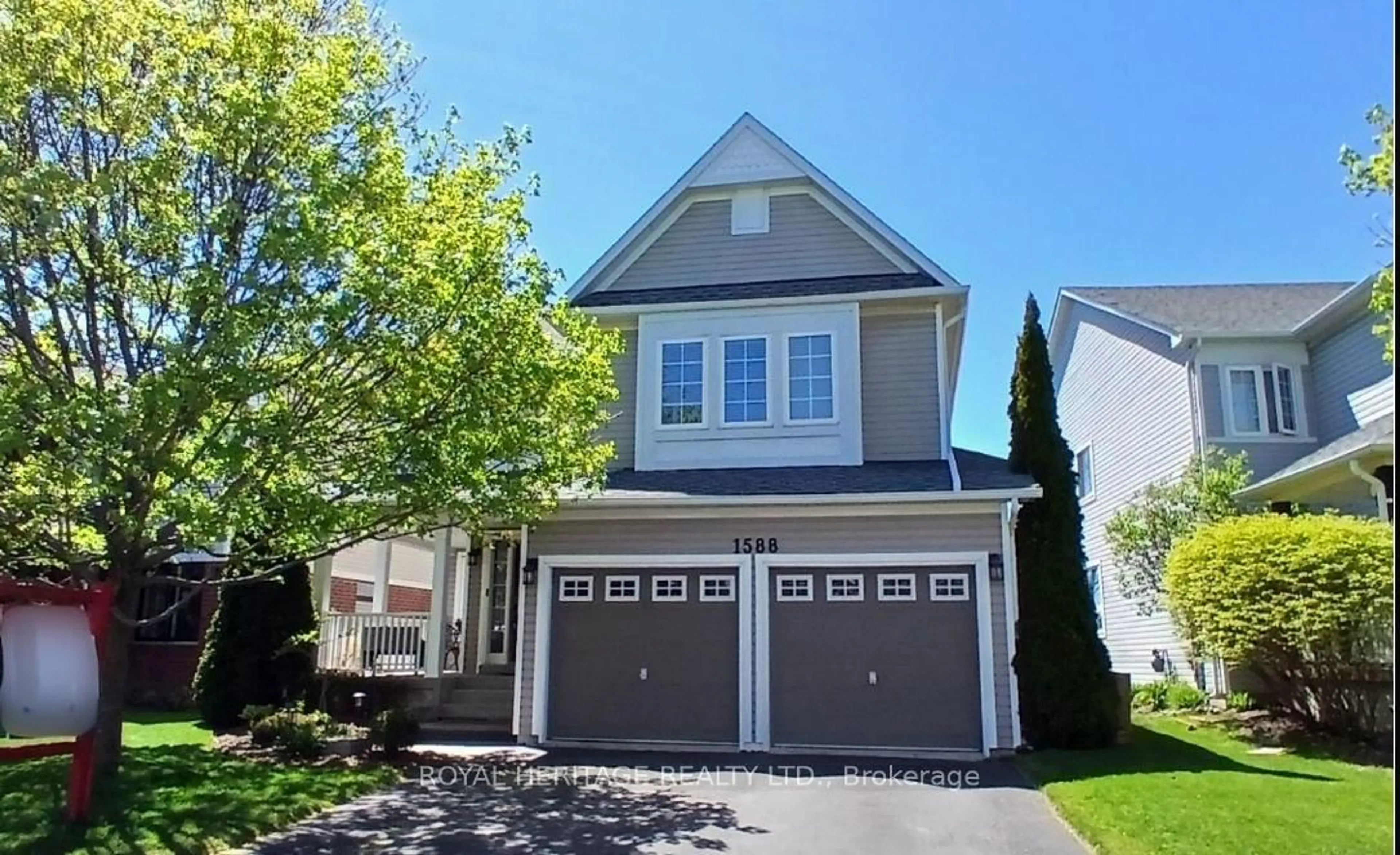 Home with vinyl exterior material, street for 1588 Arborwood Dr, Oshawa Ontario L1K 2R4
