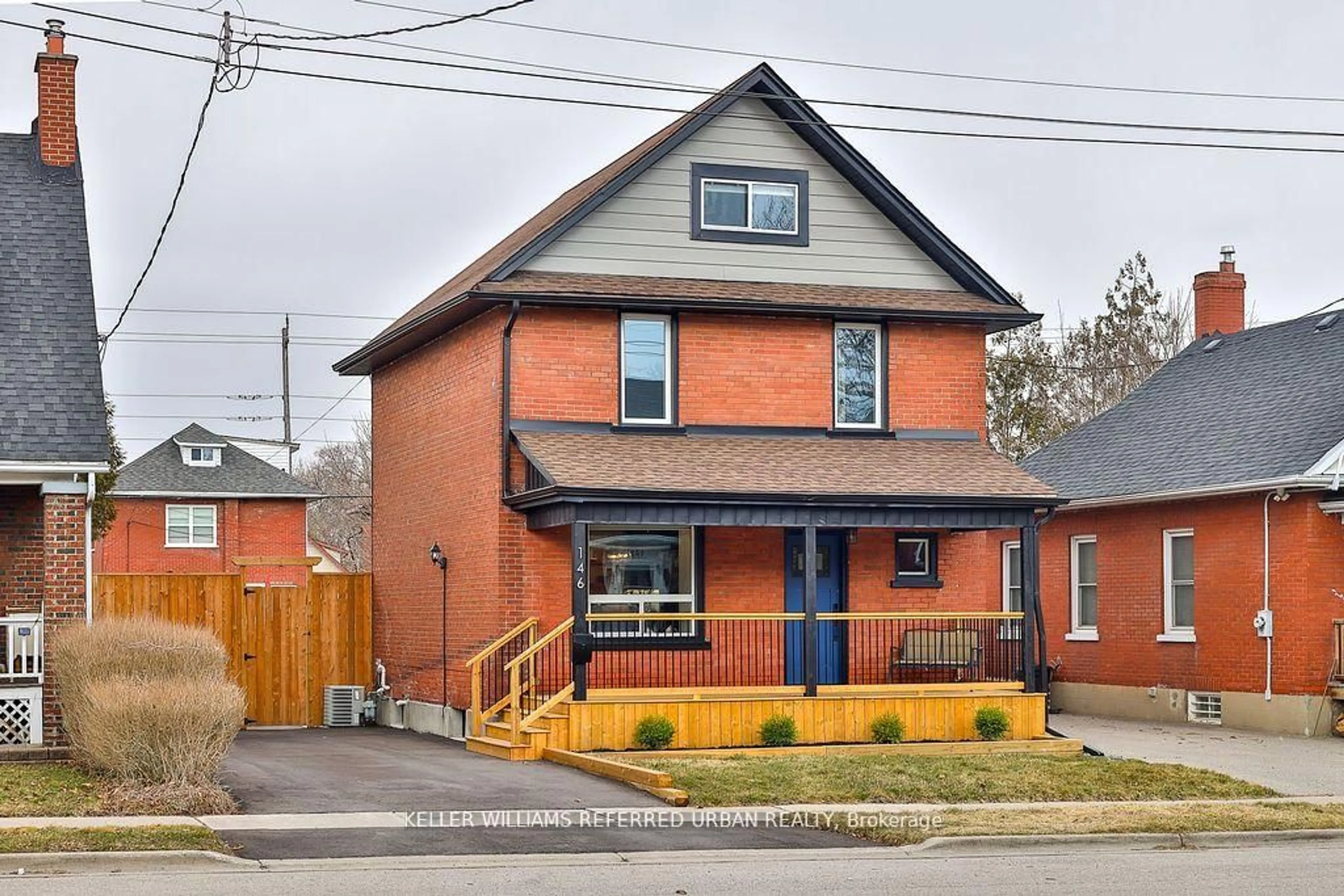 Home with brick exterior material, street for 146 Agnes St, Oshawa Ontario L1G 1V4