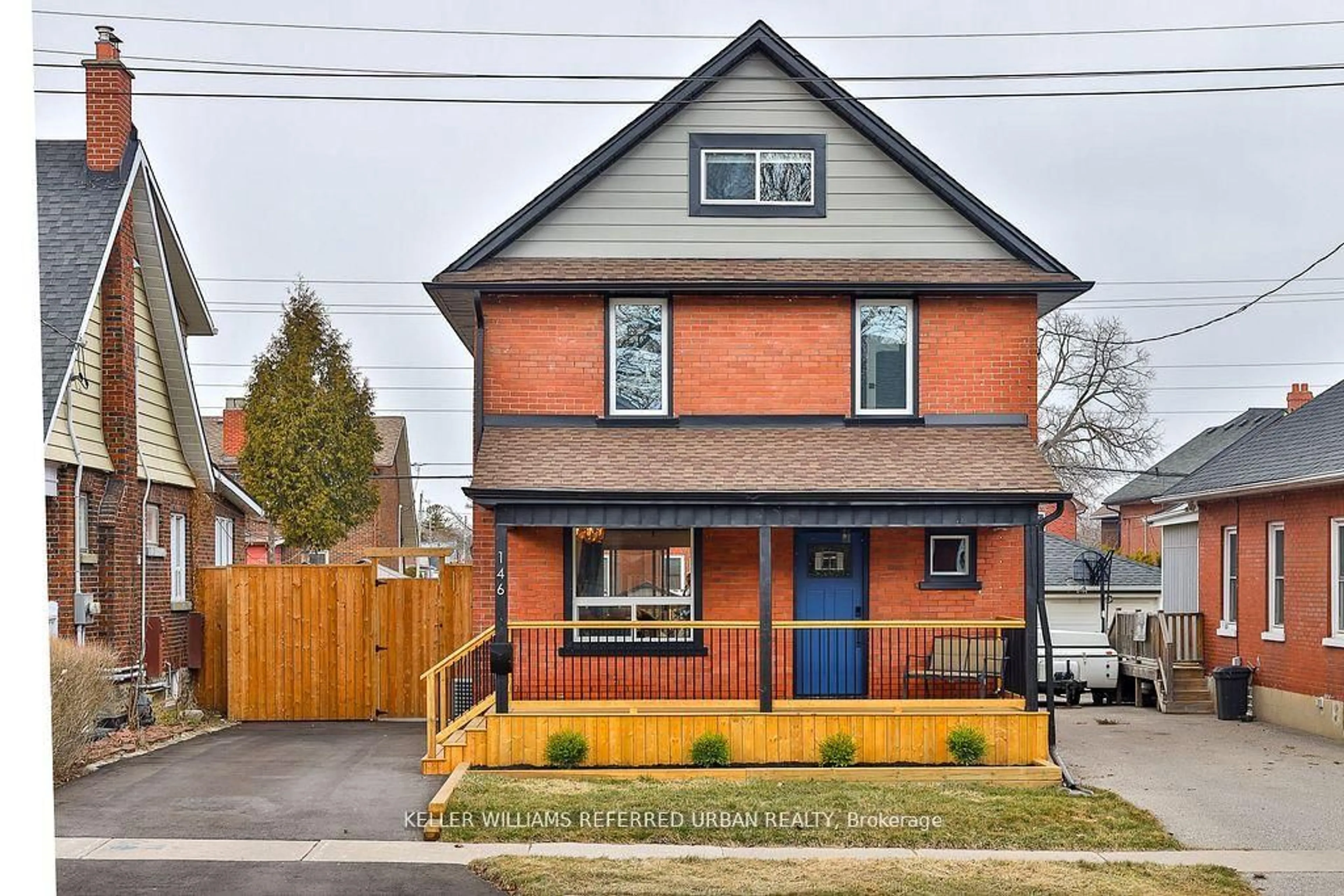 Home with brick exterior material, street for 146 Agnes St, Oshawa Ontario L1G 1V4