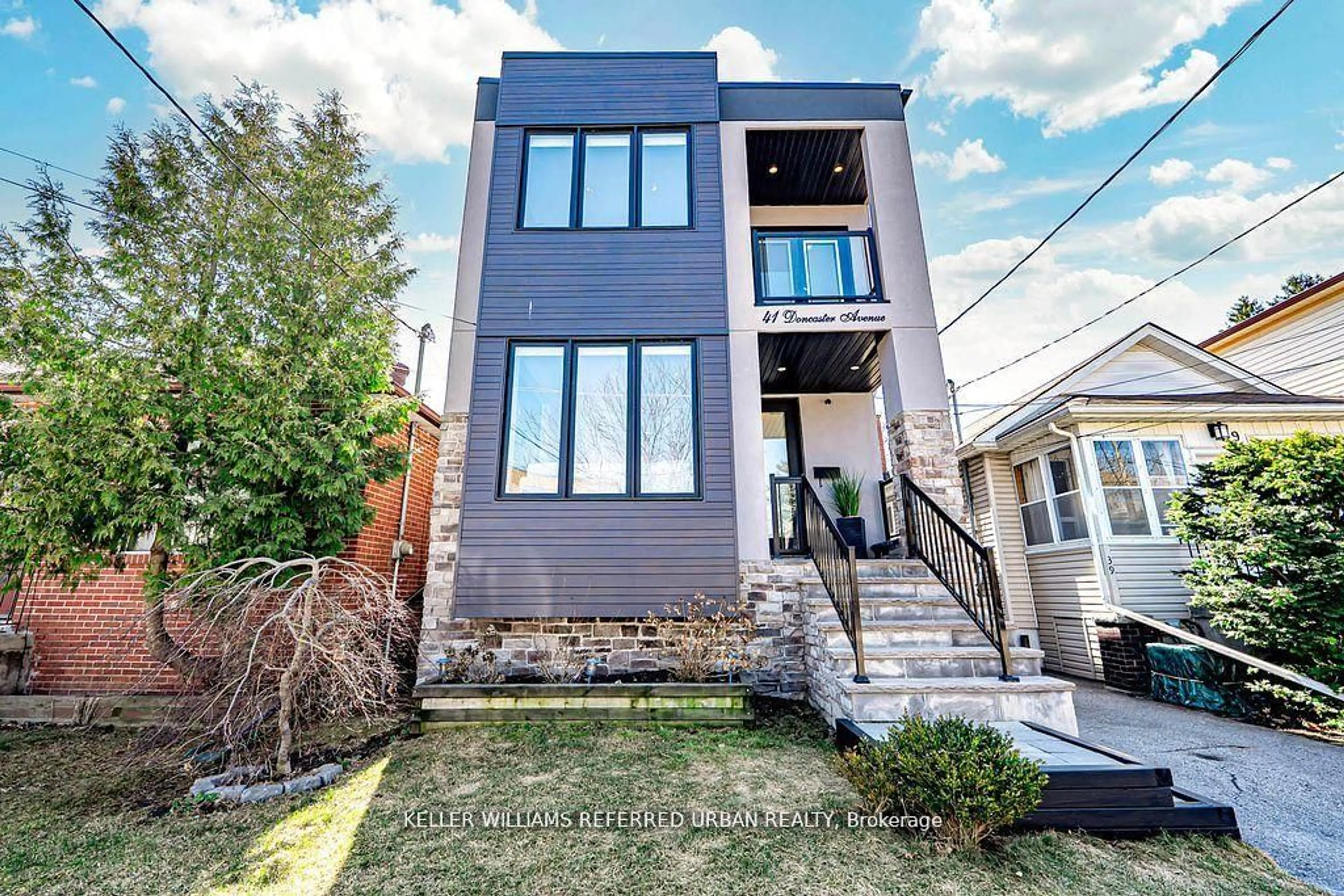 Home with brick exterior material, street for 41 Doncaster Ave, Toronto Ontario M4C 1Y6
