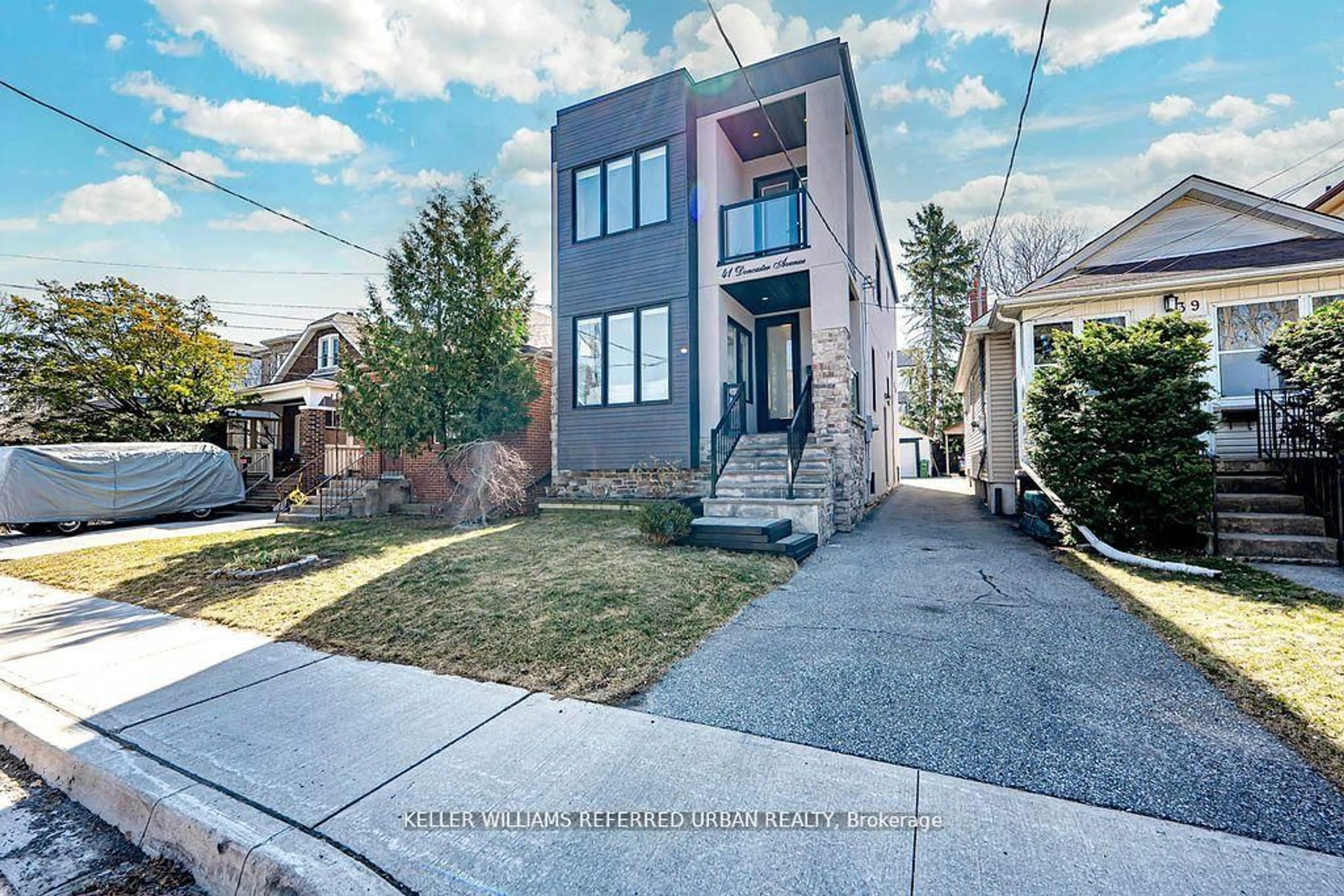 Home with brick exterior material, street for 41 Doncaster Ave, Toronto Ontario M4C 1Y6