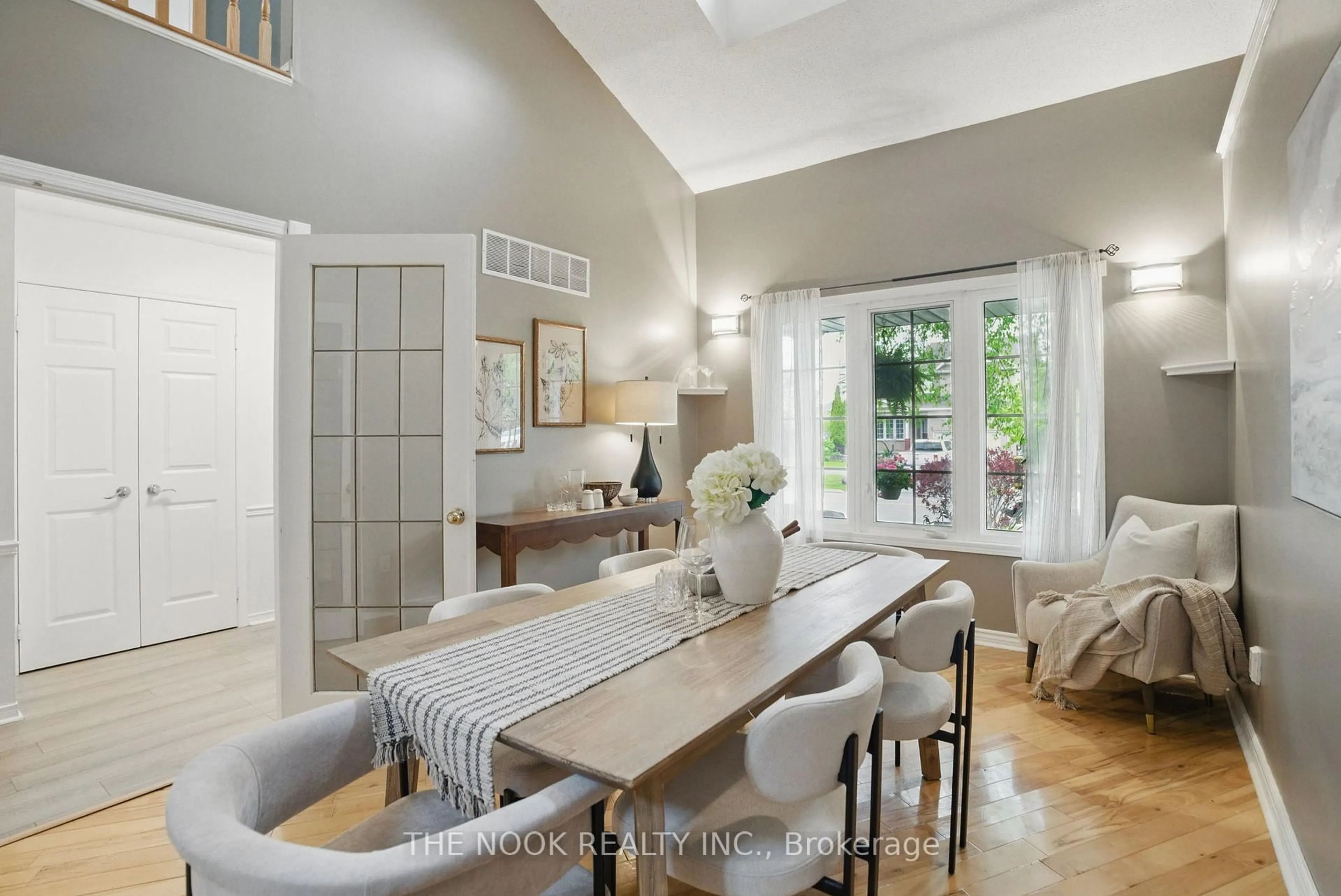 Dining room, unknown for 2 Clayton Cres, Clarington Ontario L1C 4P2
