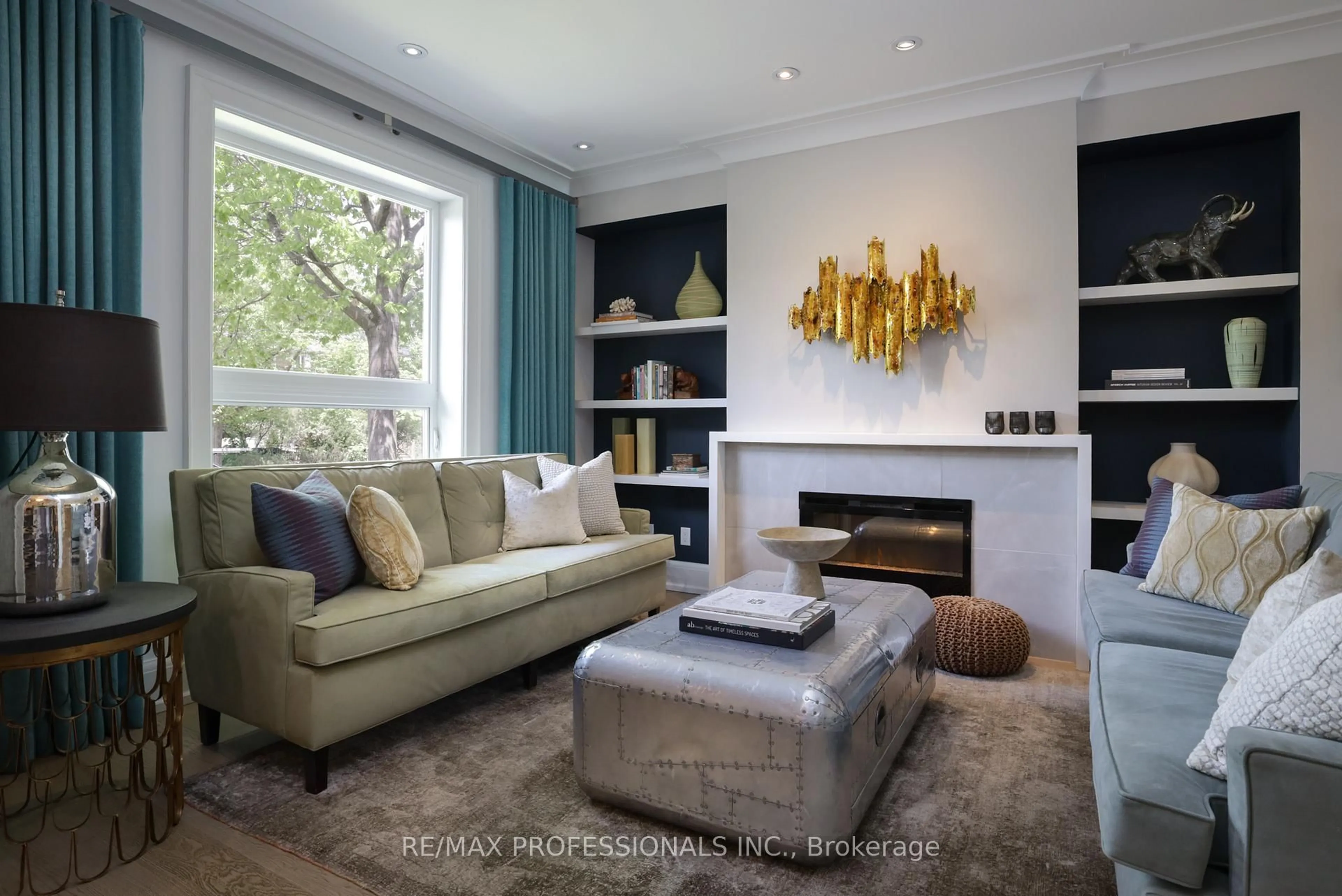 Living room with furniture, unknown for 133 Browning Ave, Toronto Ontario M4K 1W4