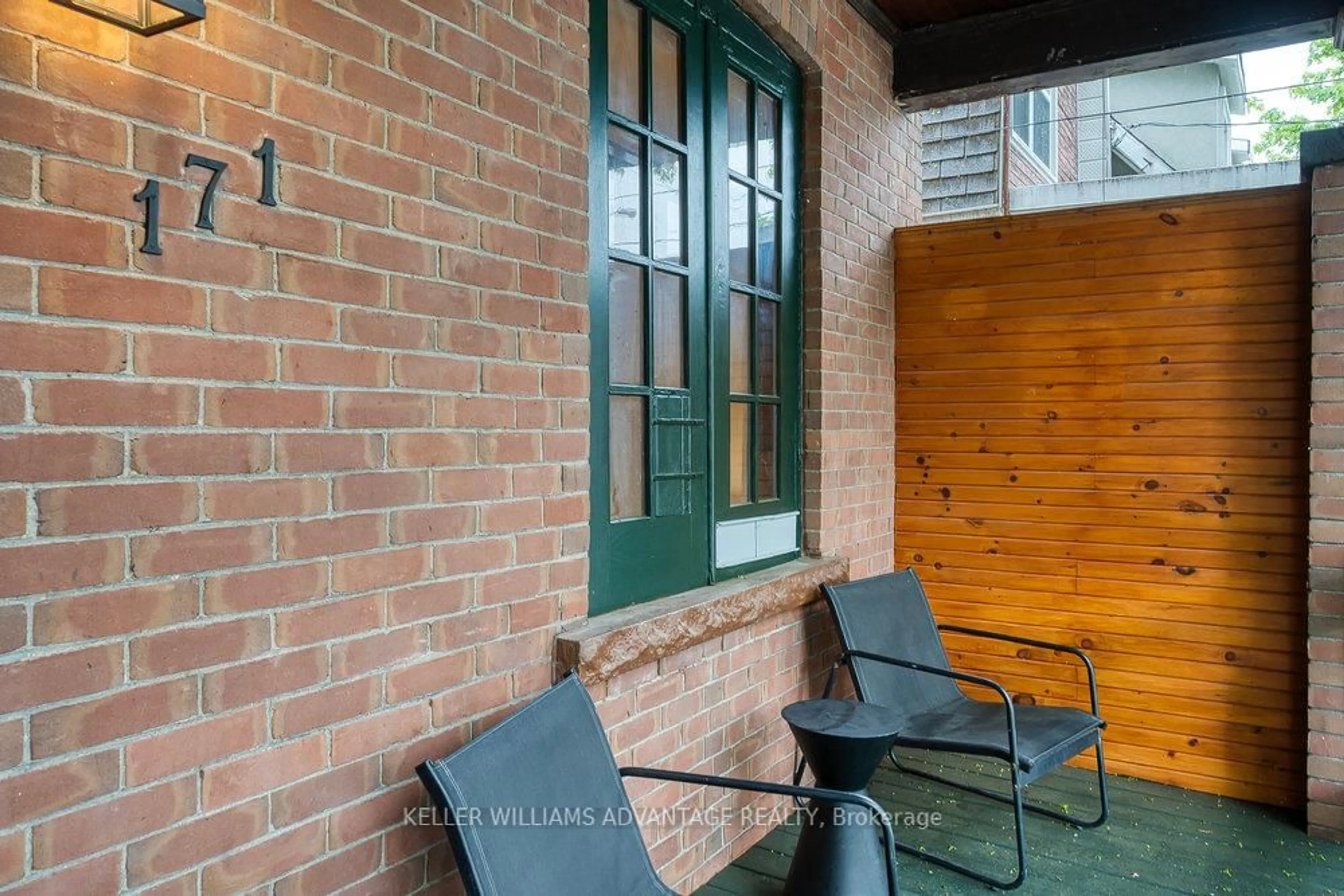 Patio, street for 171 Gledhill Ave, Toronto Ontario M4C 5K9