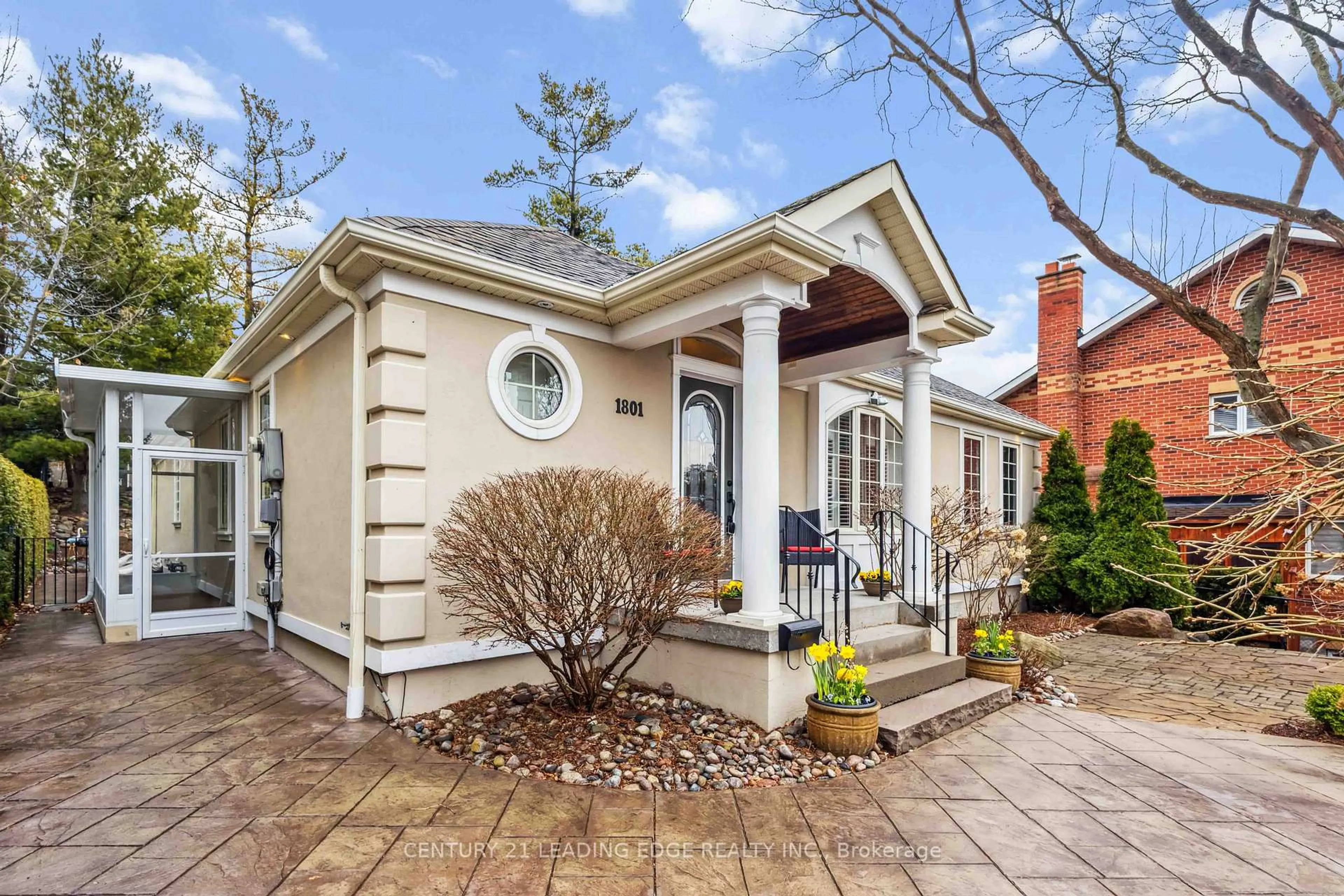 Home with brick exterior material, street for 1801 Appleview Rd, Pickering Ontario L1V 1T7