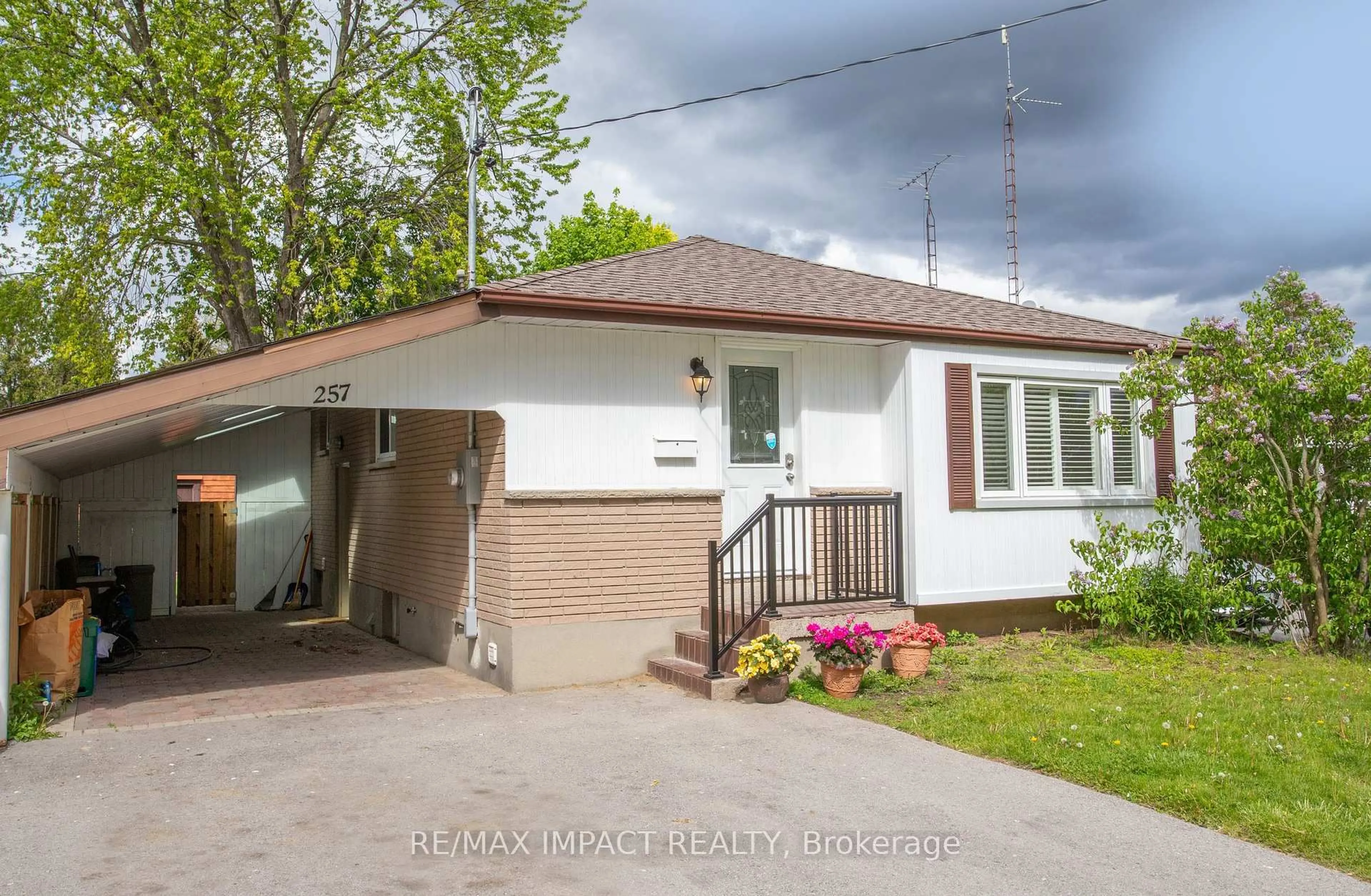 Unknown for 257 Arden Dr, Oshawa Ontario L1G 1X6