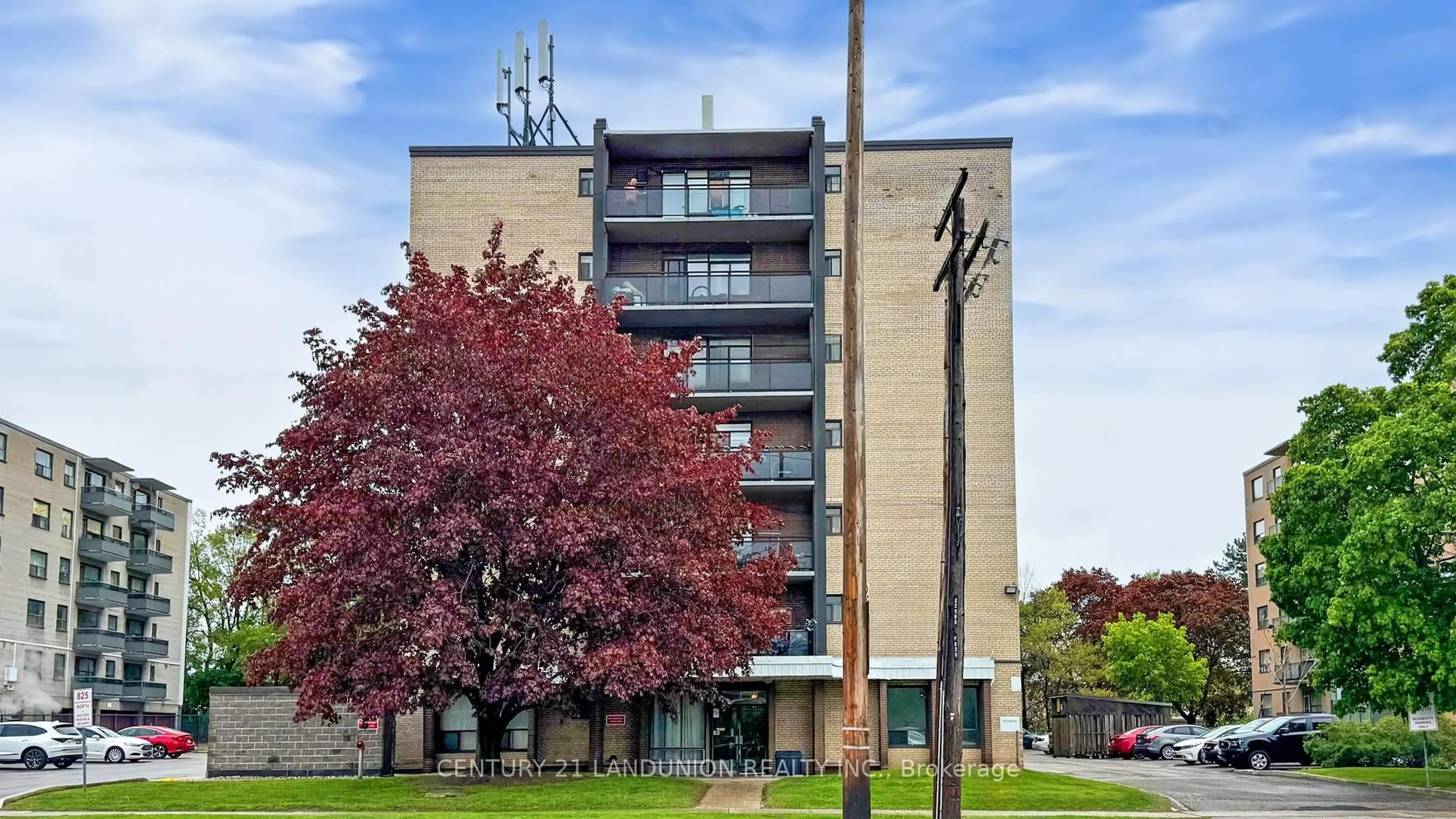 Unknown for 825 Kennedy Rd #207, Toronto Ontario M1K 2E6