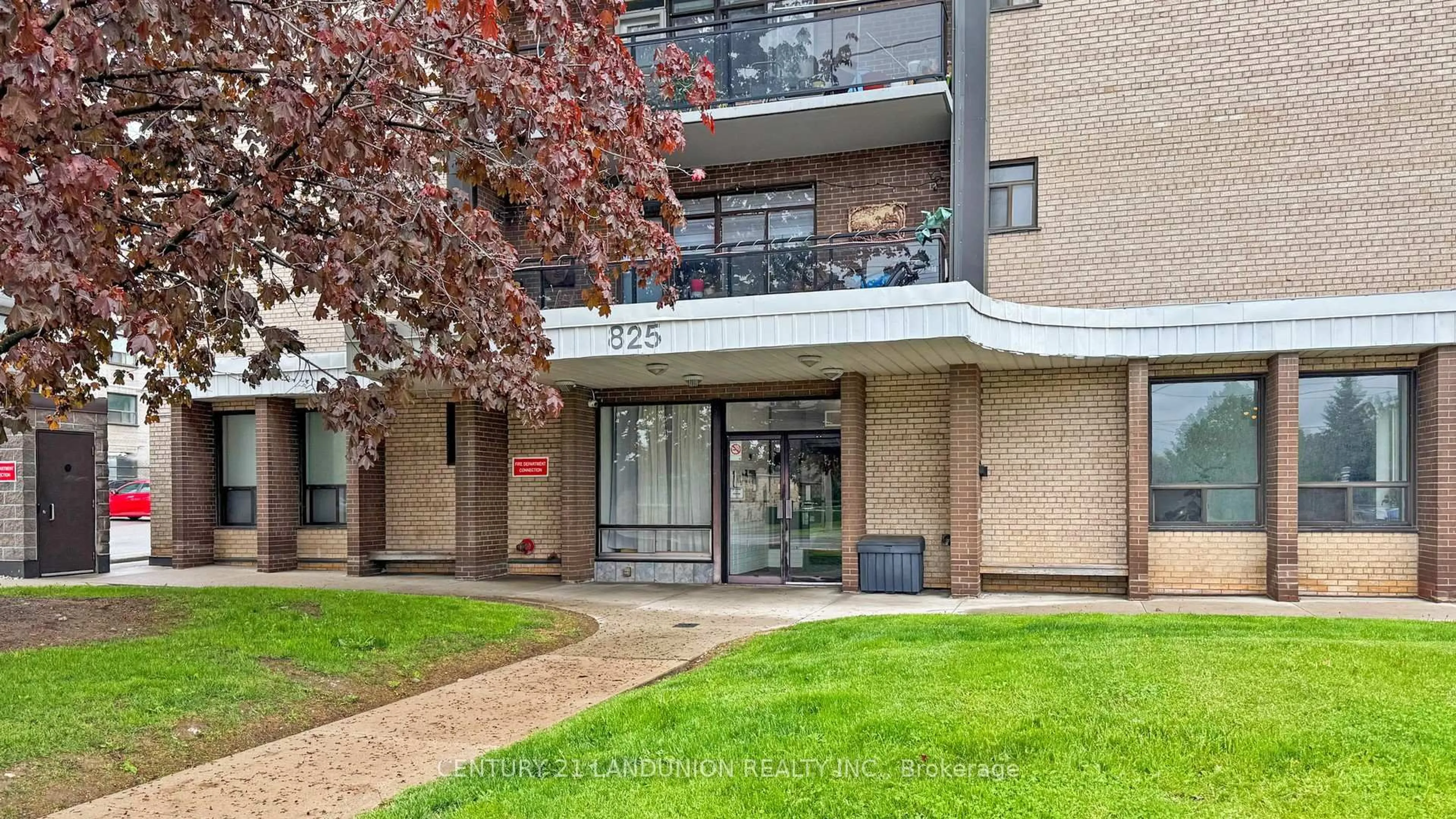 Unknown for 825 Kennedy Rd #207, Toronto Ontario M1K 2E6