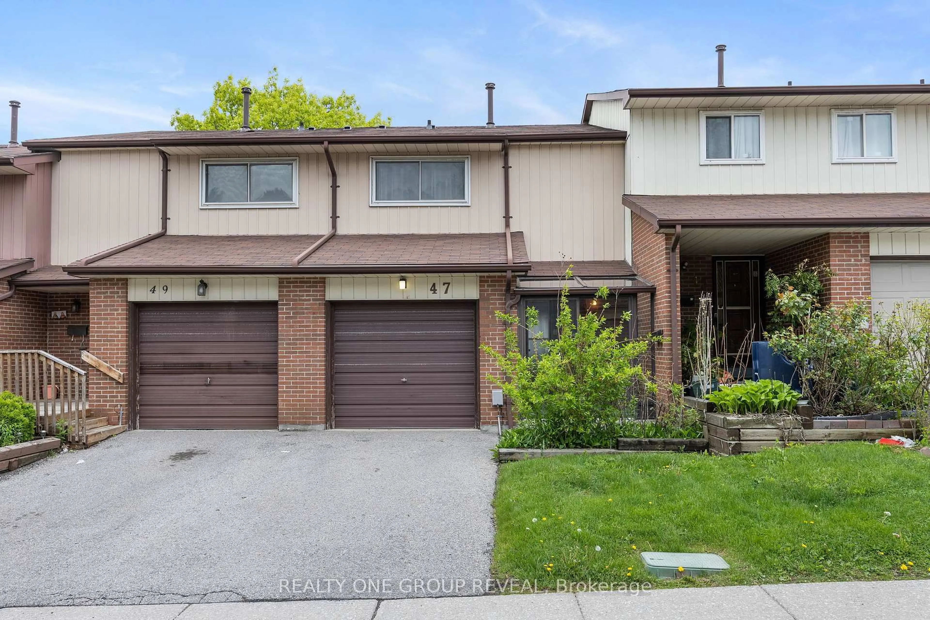 Home with brick exterior material, street for 30 Dundalk Dr #47, Toronto Ontario M1P 4W1