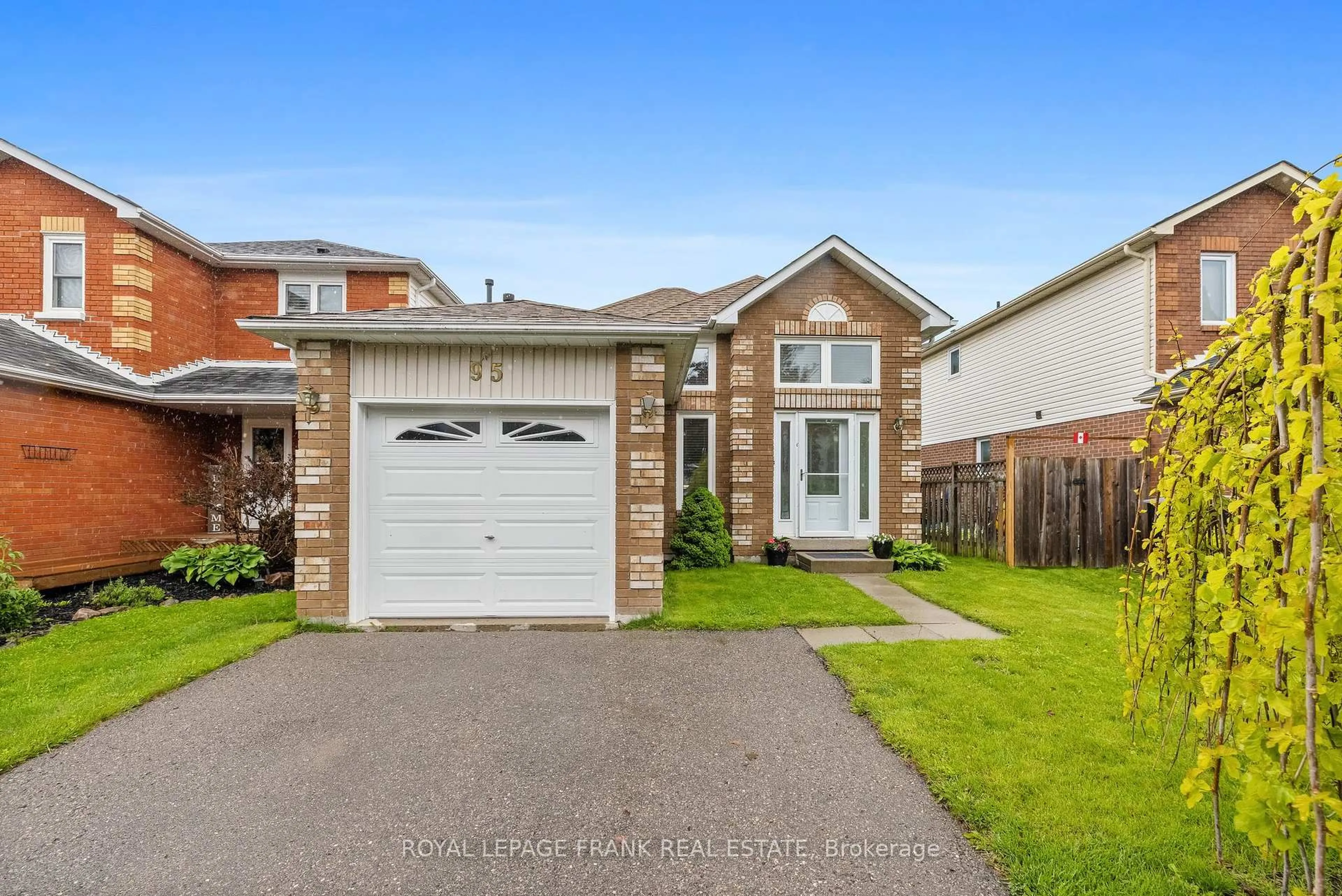 Home with brick exterior material, street for 95 Champine Sq, Clarington Ontario L1C 4V9