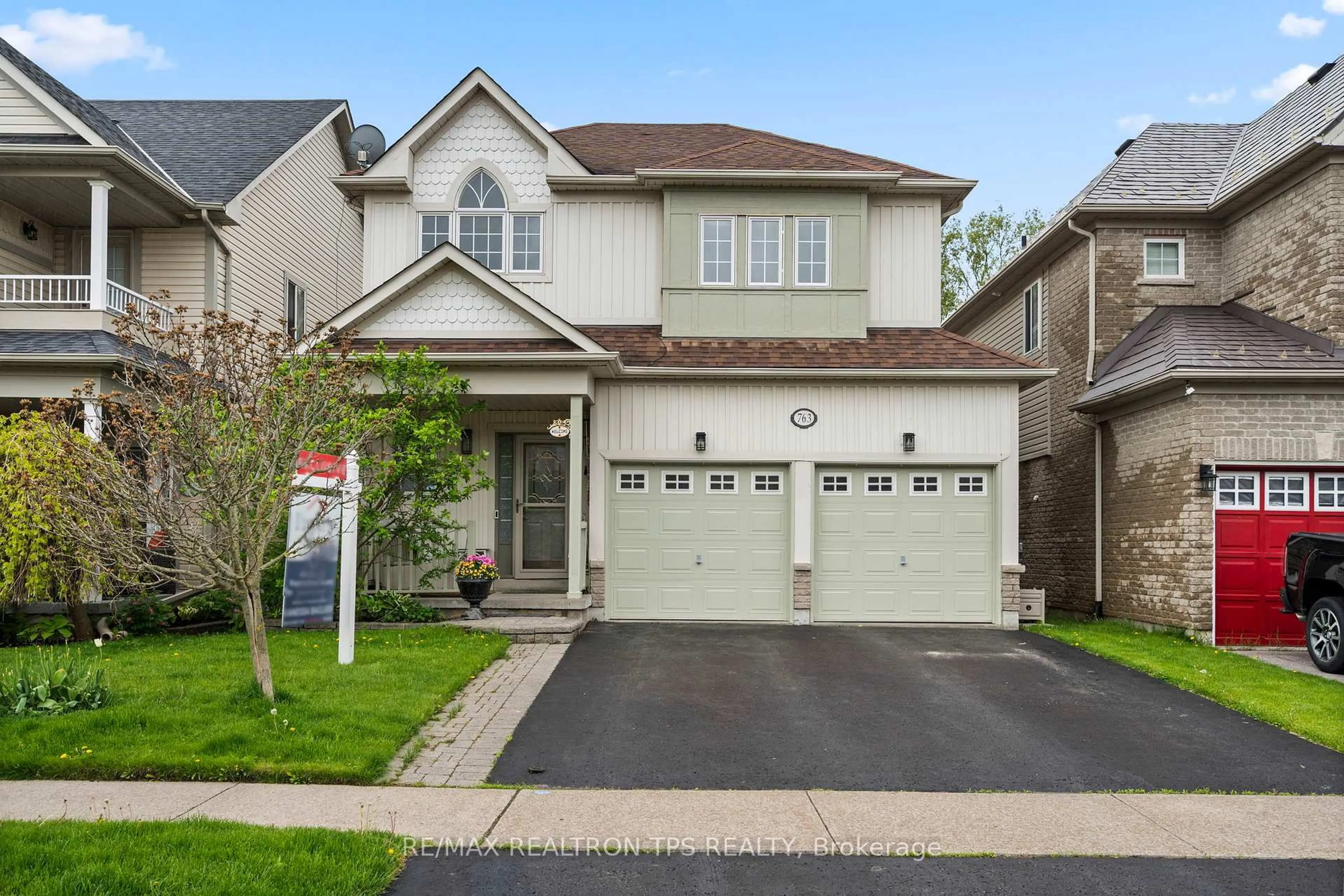 Unknown for 763 Greystone Crt, Oshawa Ontario L1K 2V1