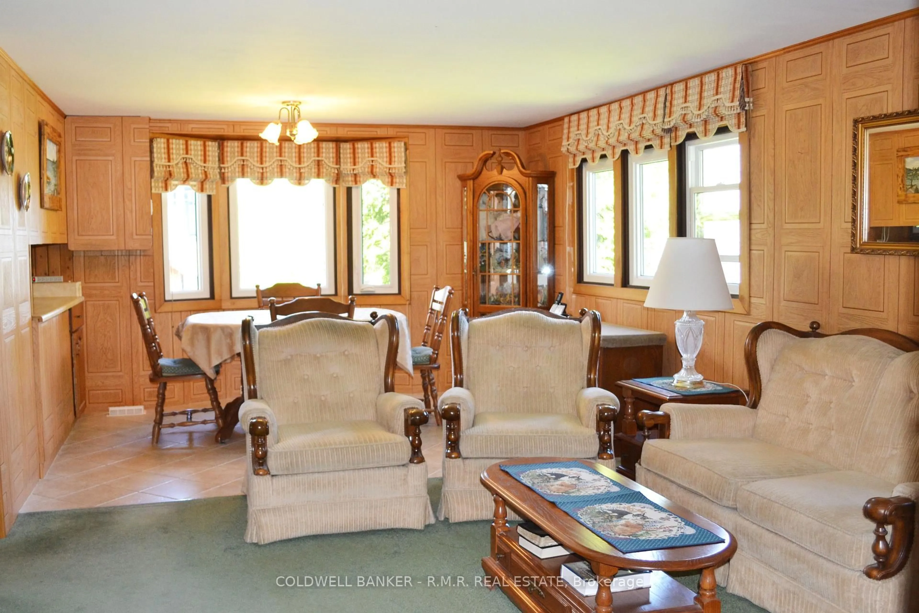 Living room with furniture, unknown for 141 Morris Lane, Scugog Ontario L0B 1L0