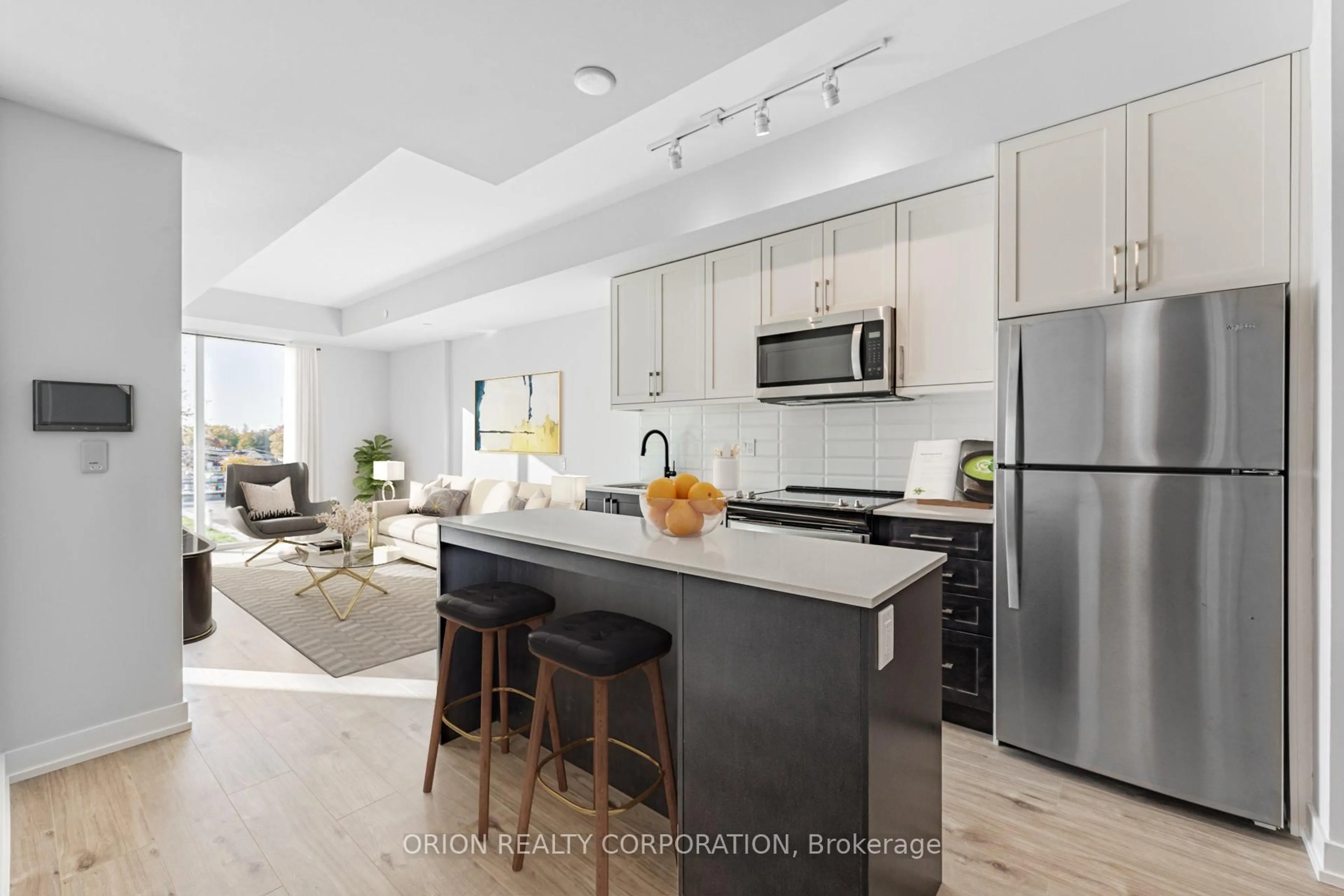 Open concept kitchen, unknown for 201 Brock St #414, Whitby Ontario L1K 4K2