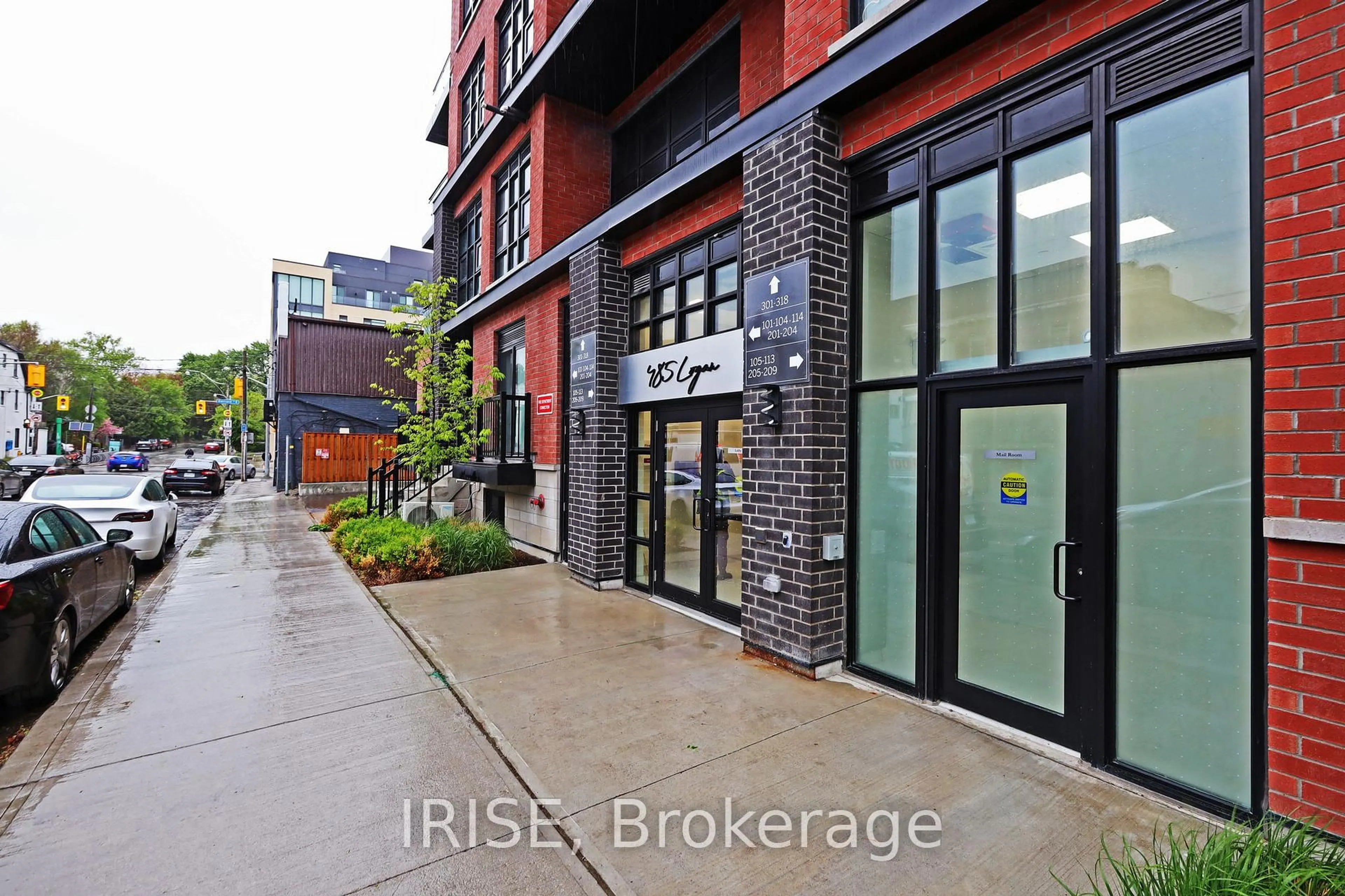 Unknown for 485 Logan Ave #207, Toronto Ontario M4M 2P5