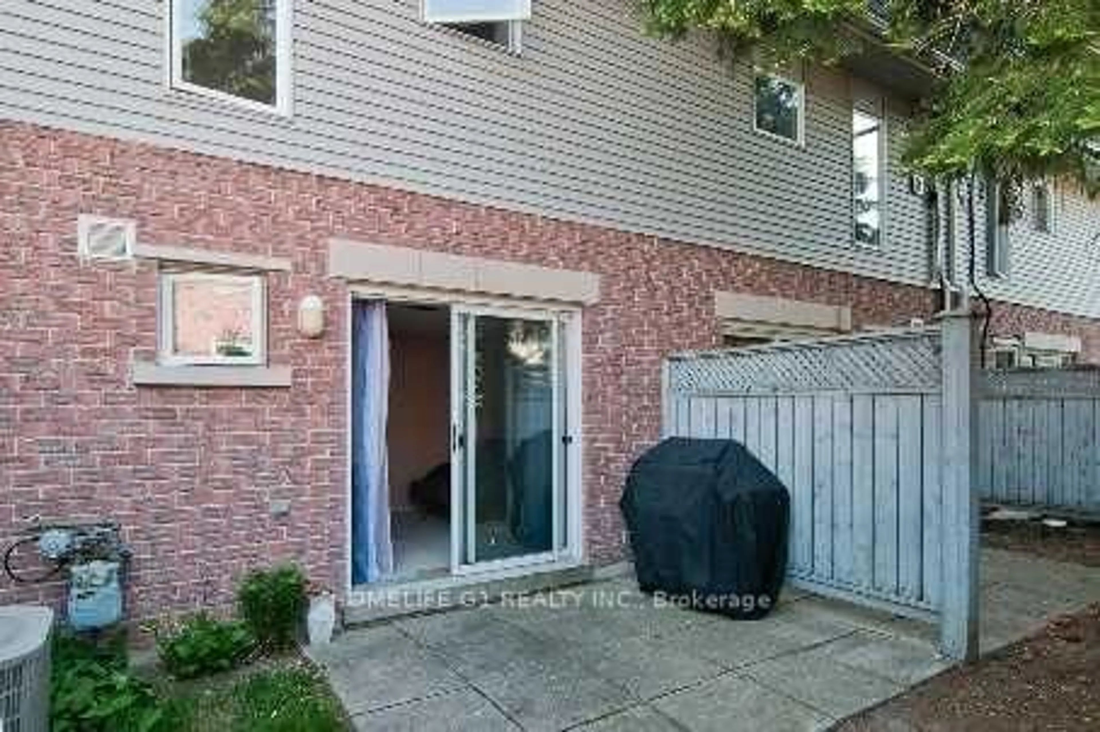 Patio, street for 3500 Brimley Road TH 7 N/A, Toronto Ontario M1V 5K6