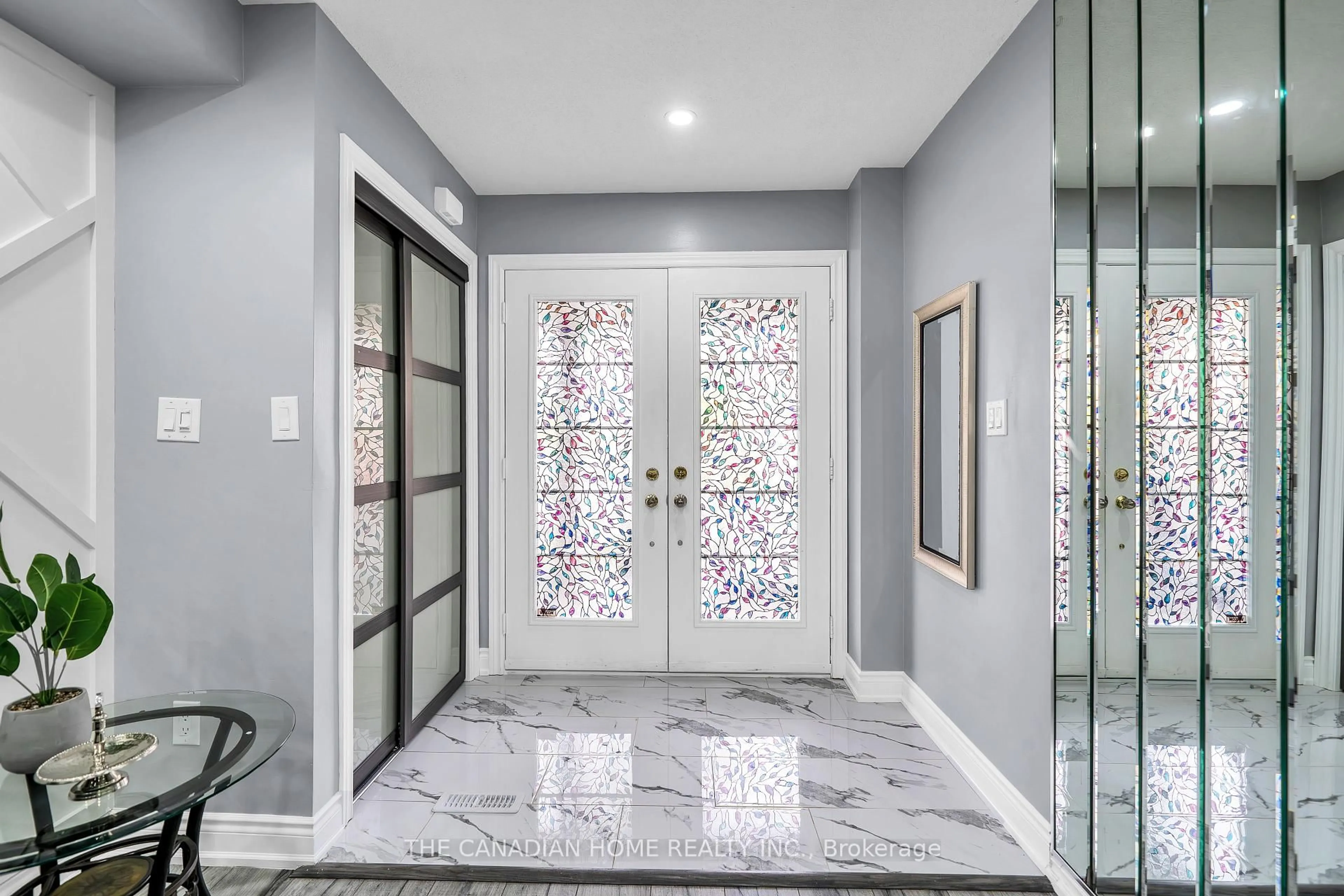 Indoor entryway for 8 Talbotshire St, Ajax Ontario L1S 0A6