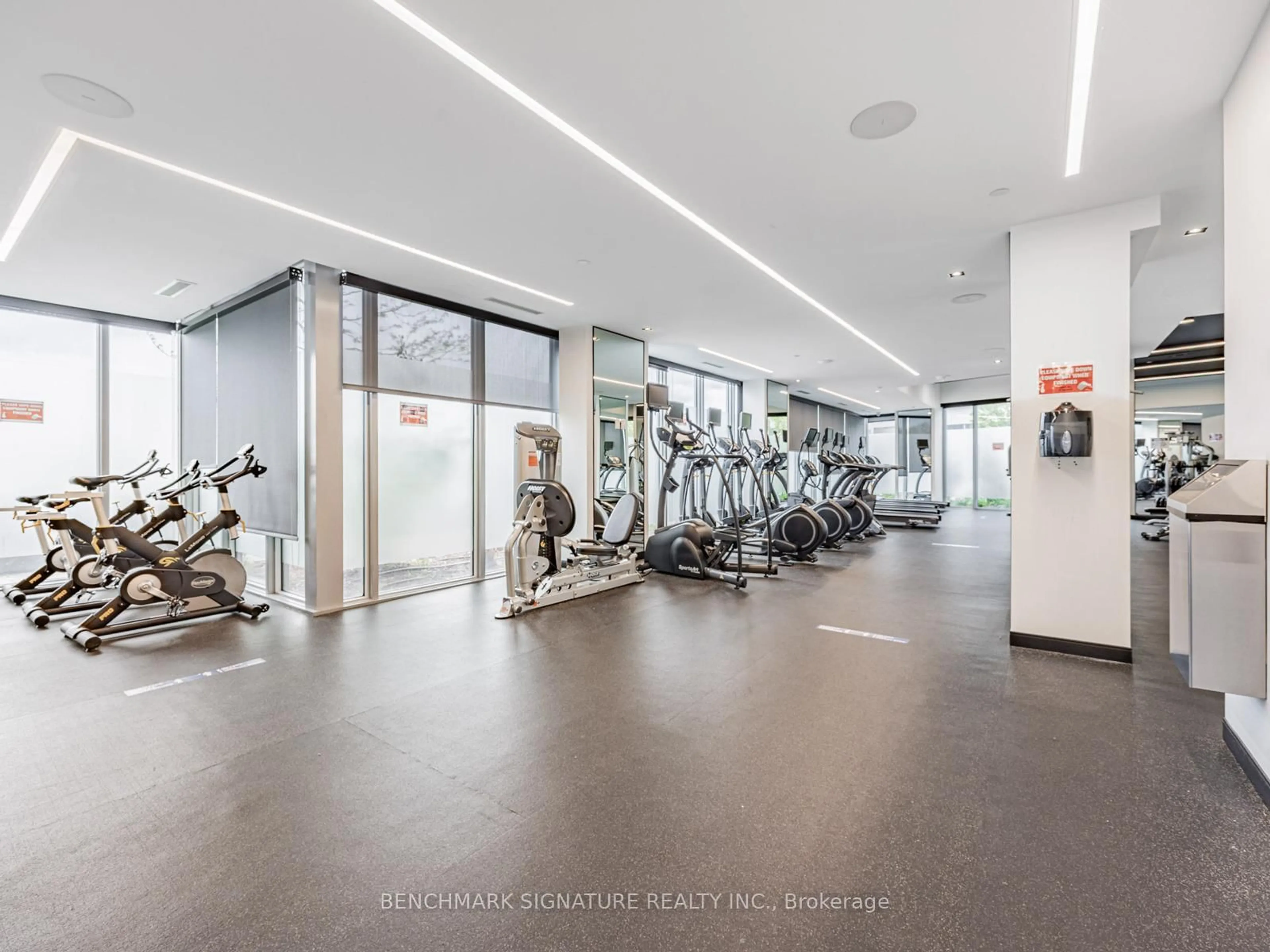 Gym or fitness room for 225 Village Green Sq #1904, Toronto Ontario M1S 0L7