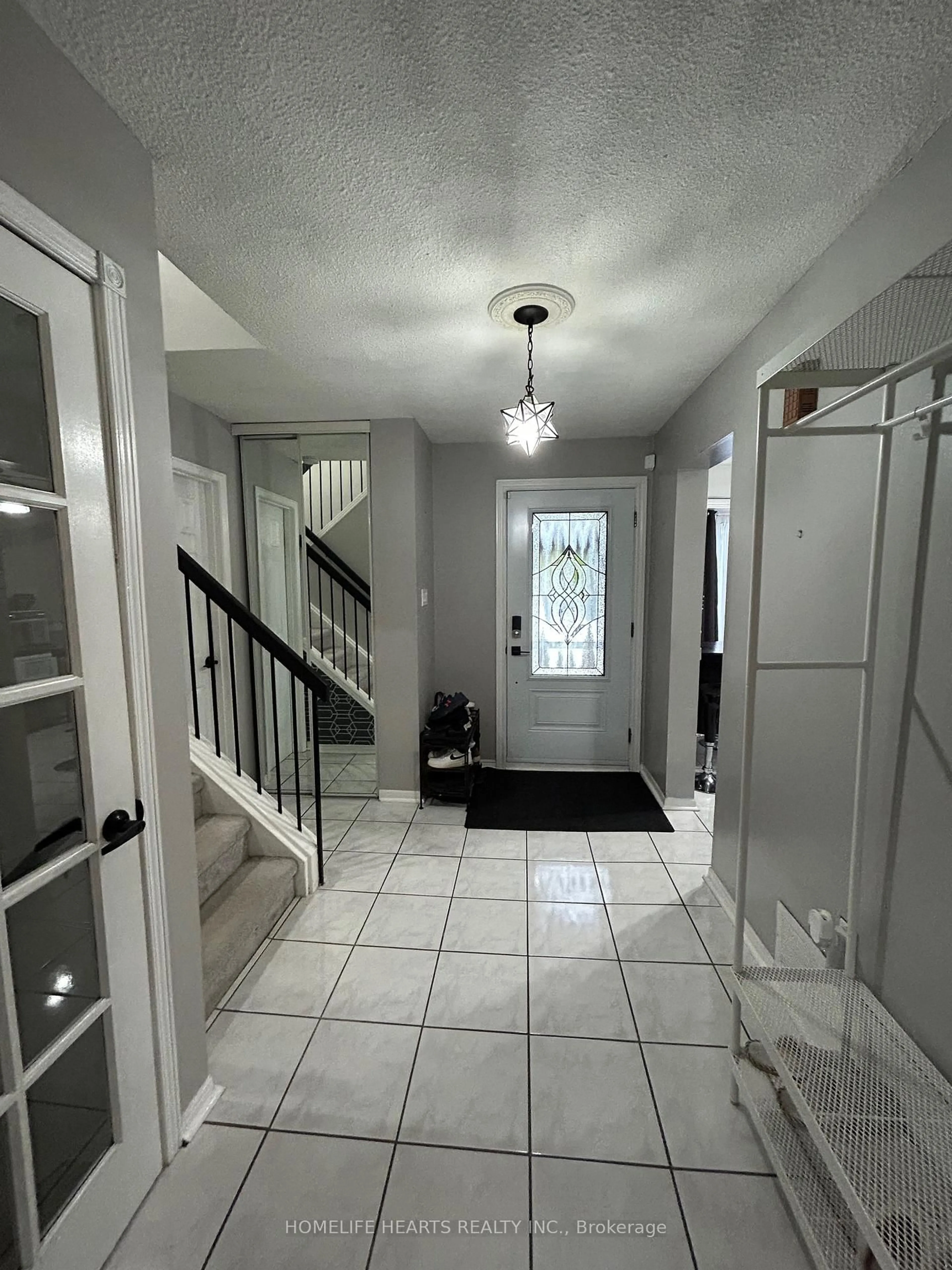 Unknown for 242 Braymore Blvd, Toronto Ontario M1B 2G8