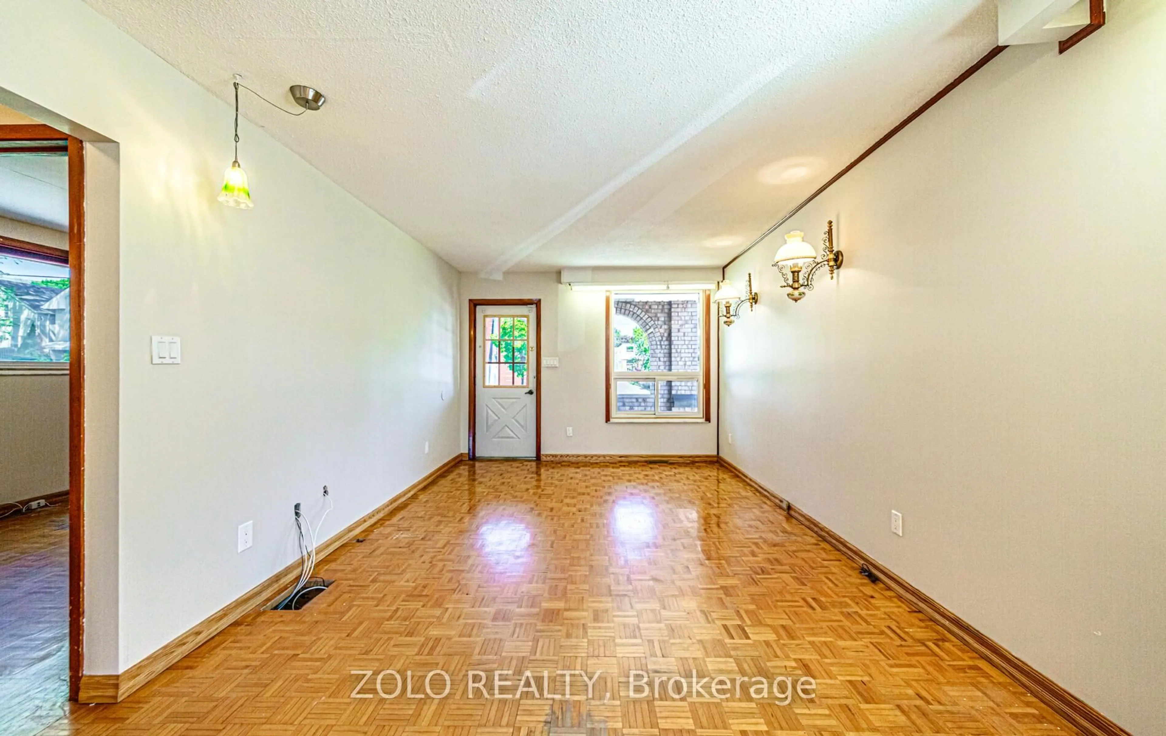 Unknown for 329 Buena Vista Ave, Oshawa Ontario L1J 2M6