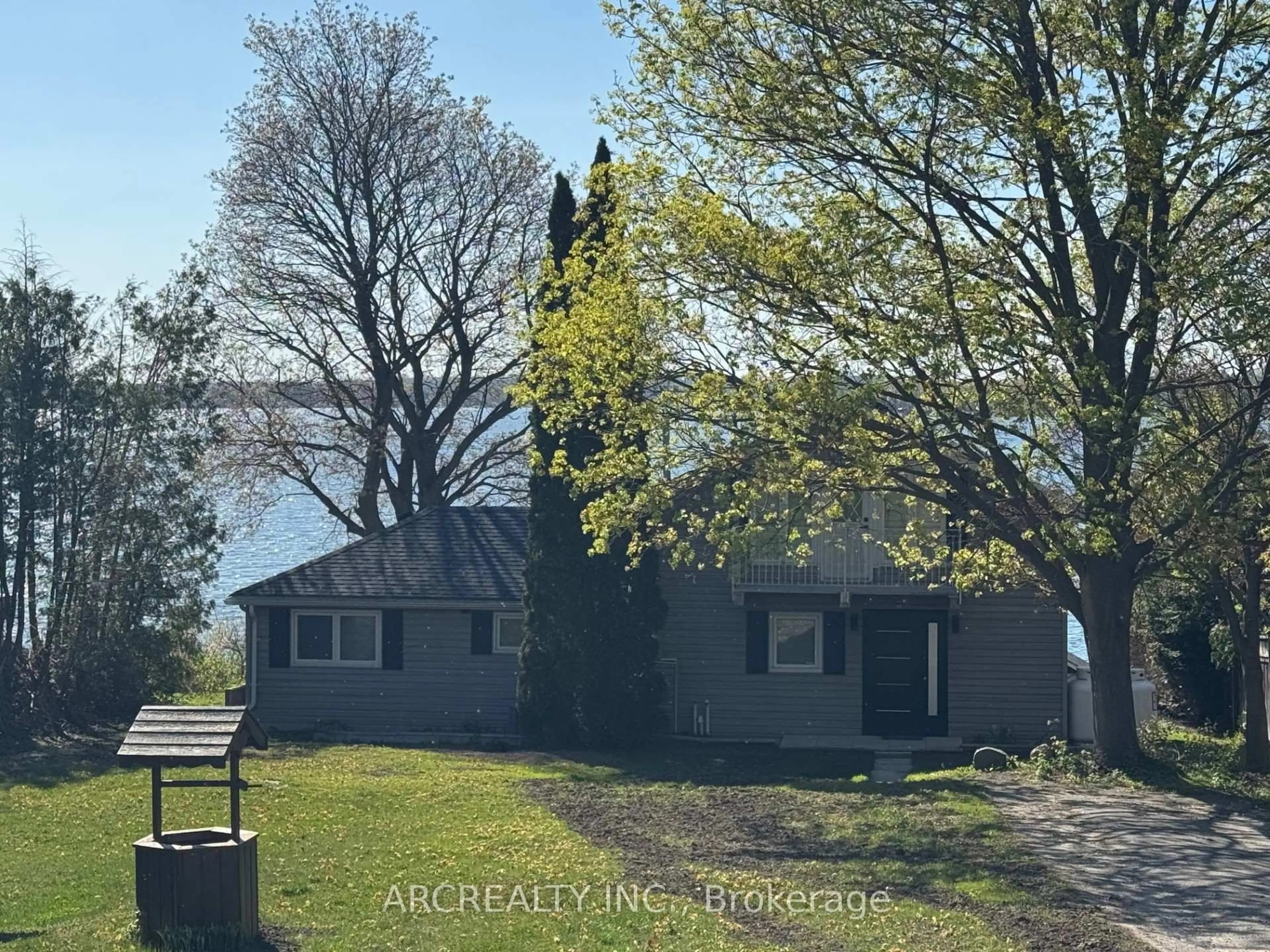 A pic from outside/outdoor area/front of a property/back of a property/a pic from drone, water/lake/river/ocean view for 420 Fralicks Beach Rd, Scugog Ontario L9L 1B6