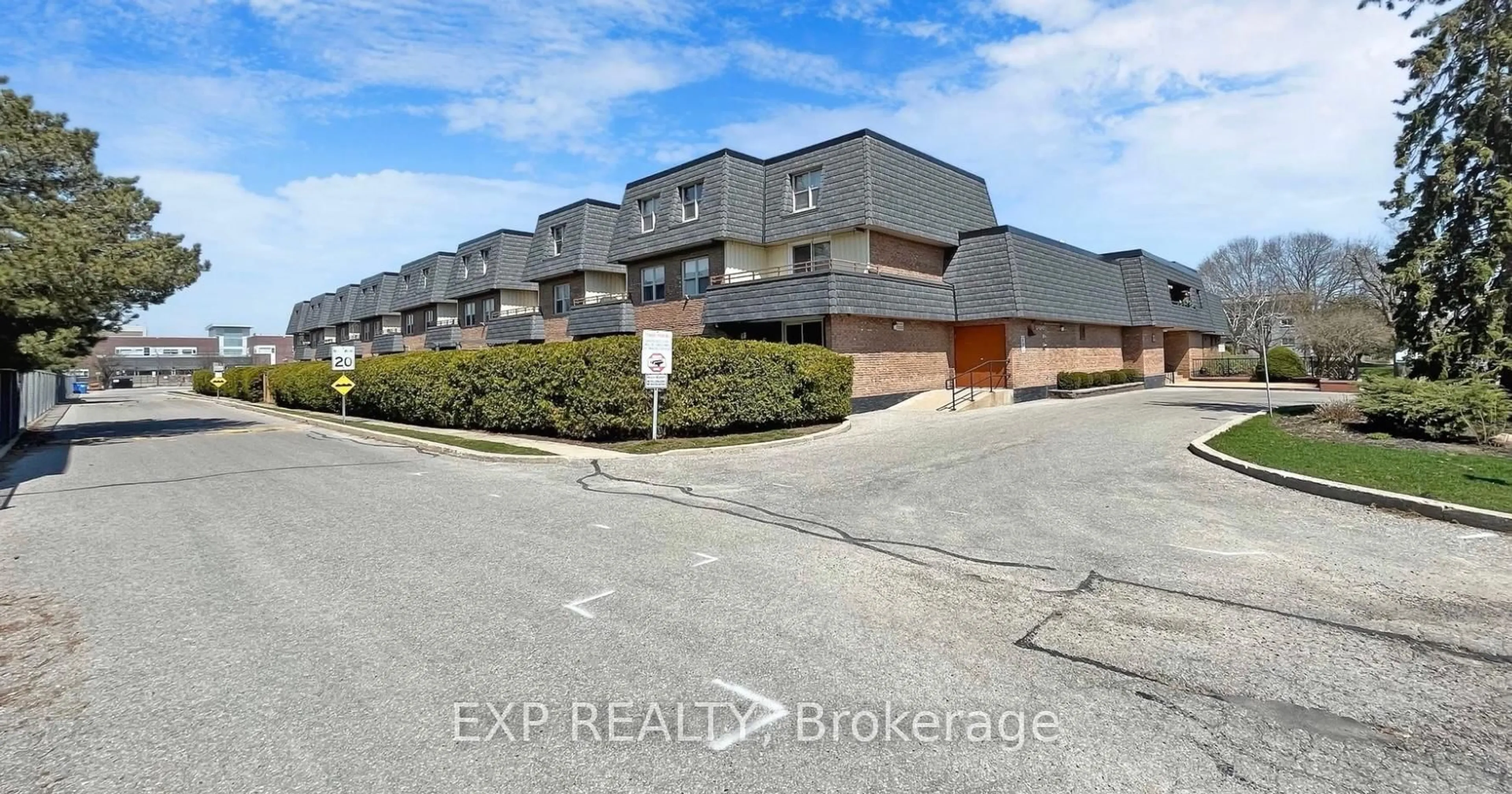A pic from outside/outdoor area/front of a property/back of a property/a pic from drone, street for 580 Mary St #214, Whitby Ontario L1N 2R3