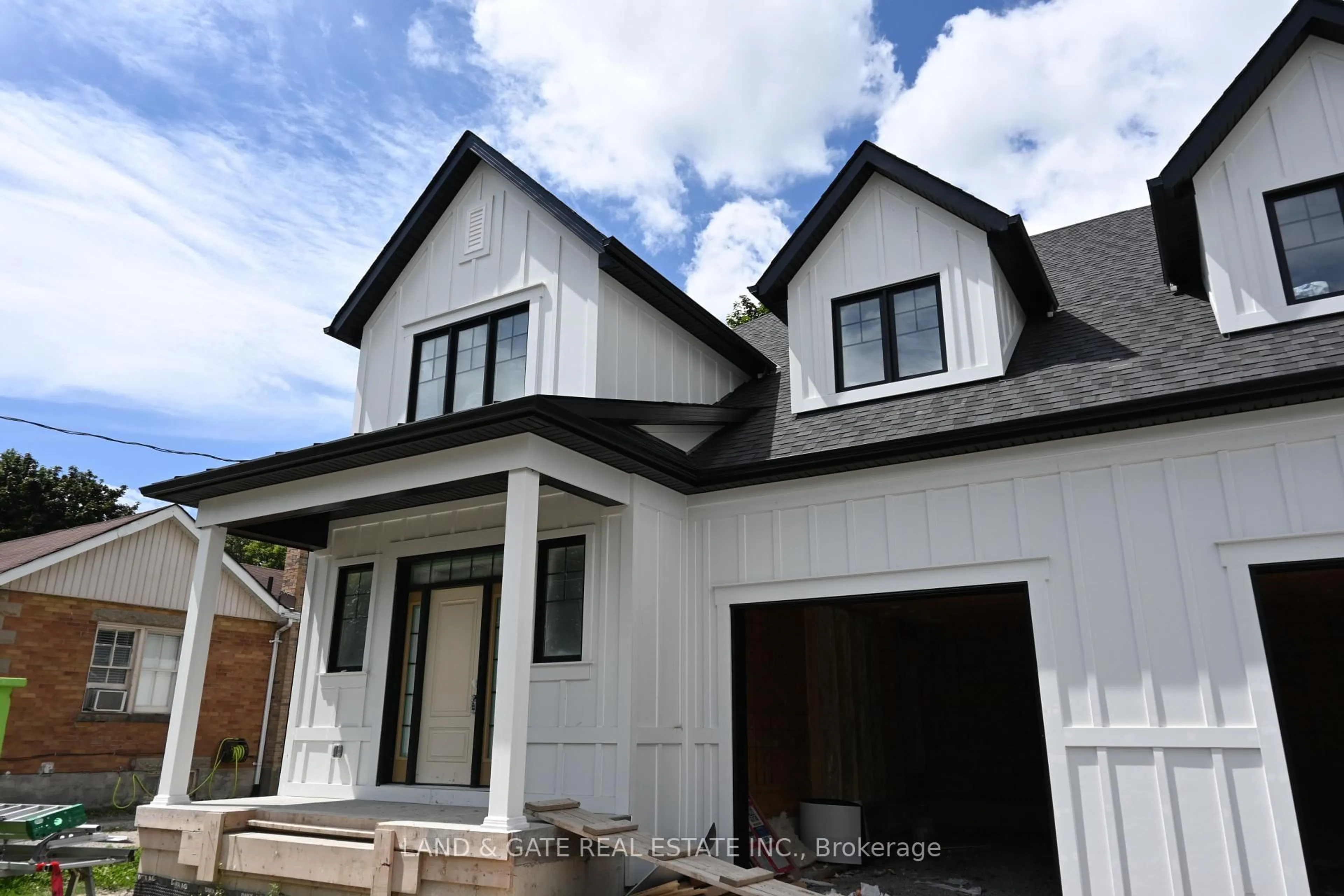 Home with vinyl exterior material, street for 132B Elgin St, Clarington Ontario L1C 3E7