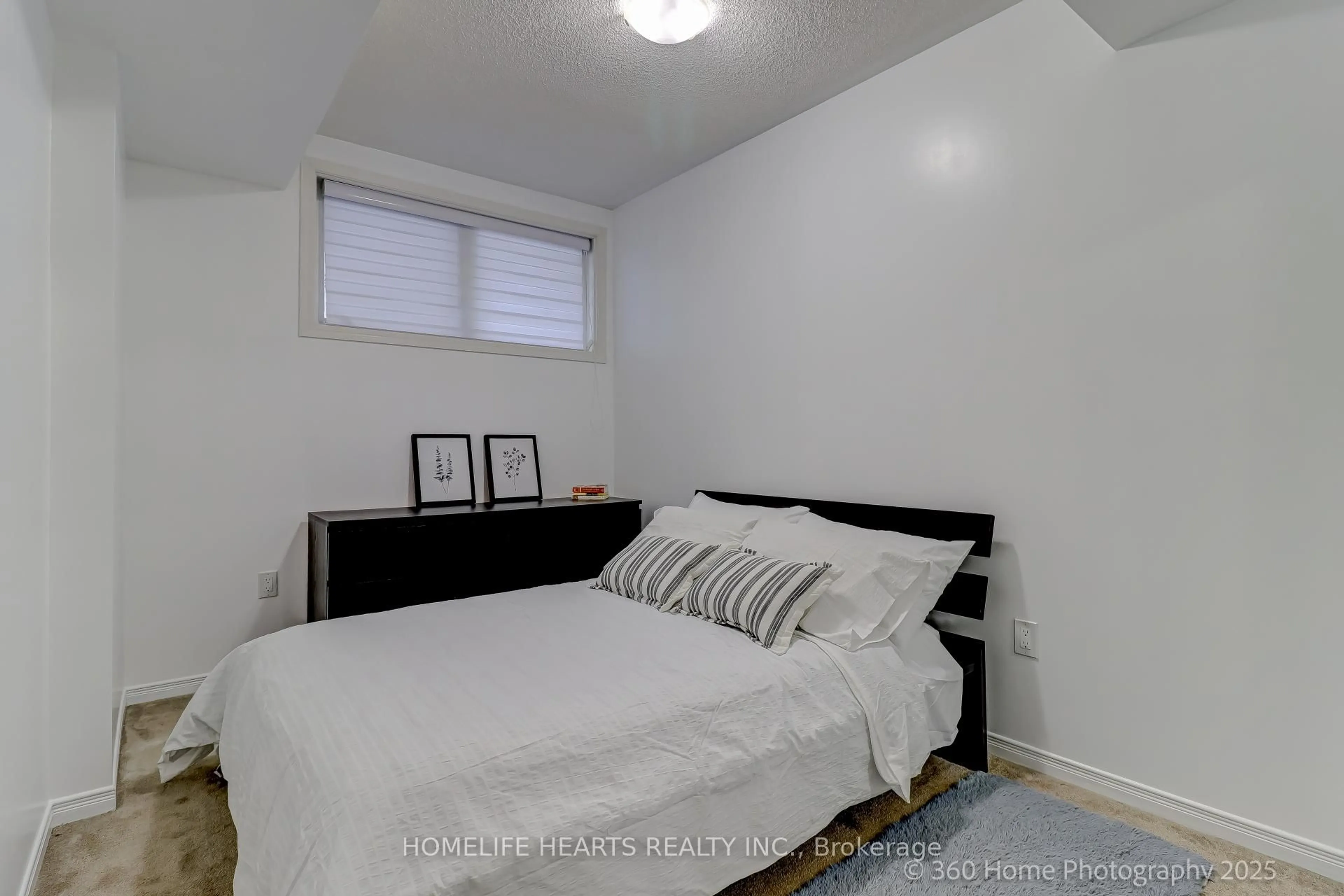 Bedroom with bed, unknown for 8825 Sheppard Ave #106, Toronto Ontario M1B 0E3