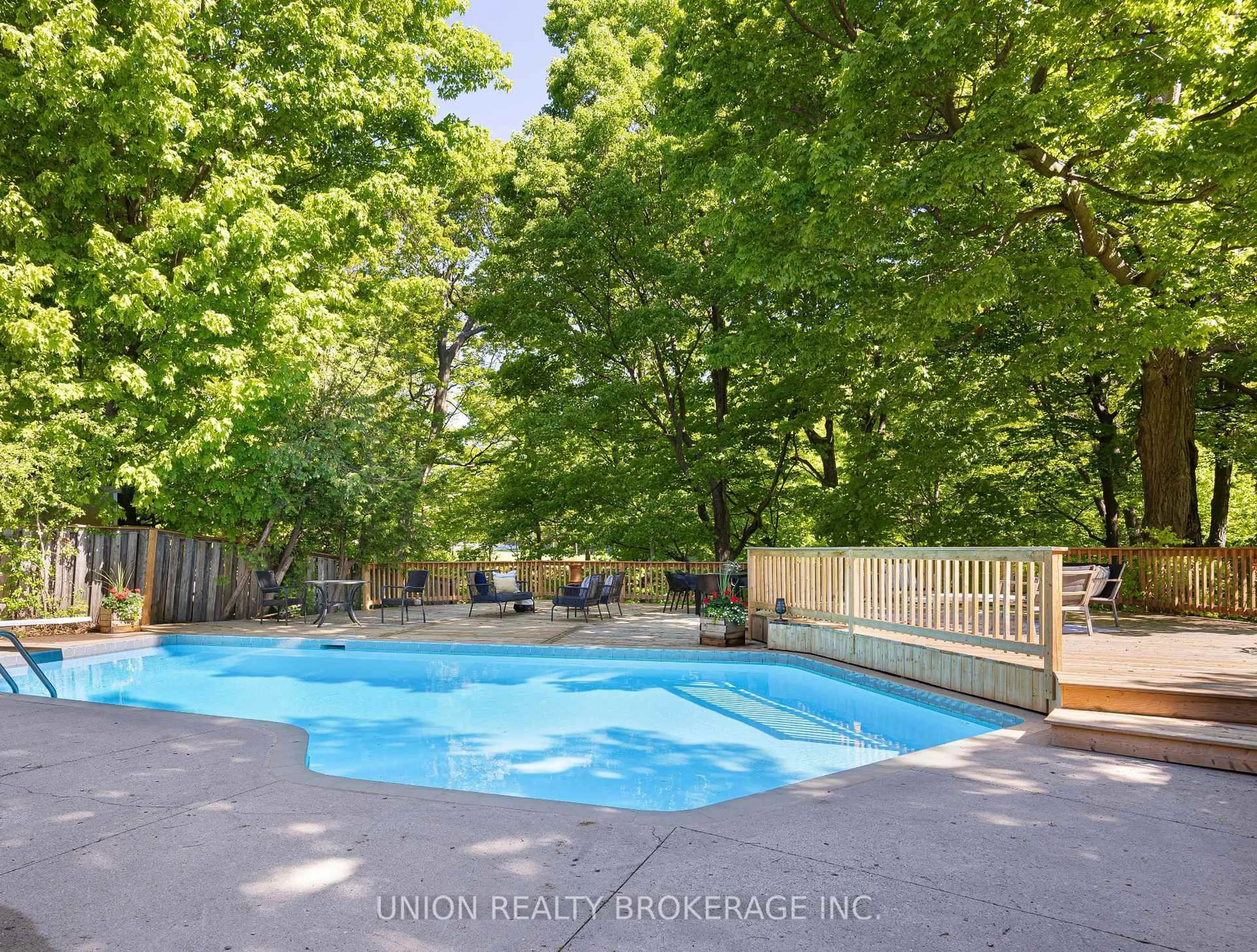 Pool for 41 Cliffside Dr, Toronto Ontario M1N 1K9