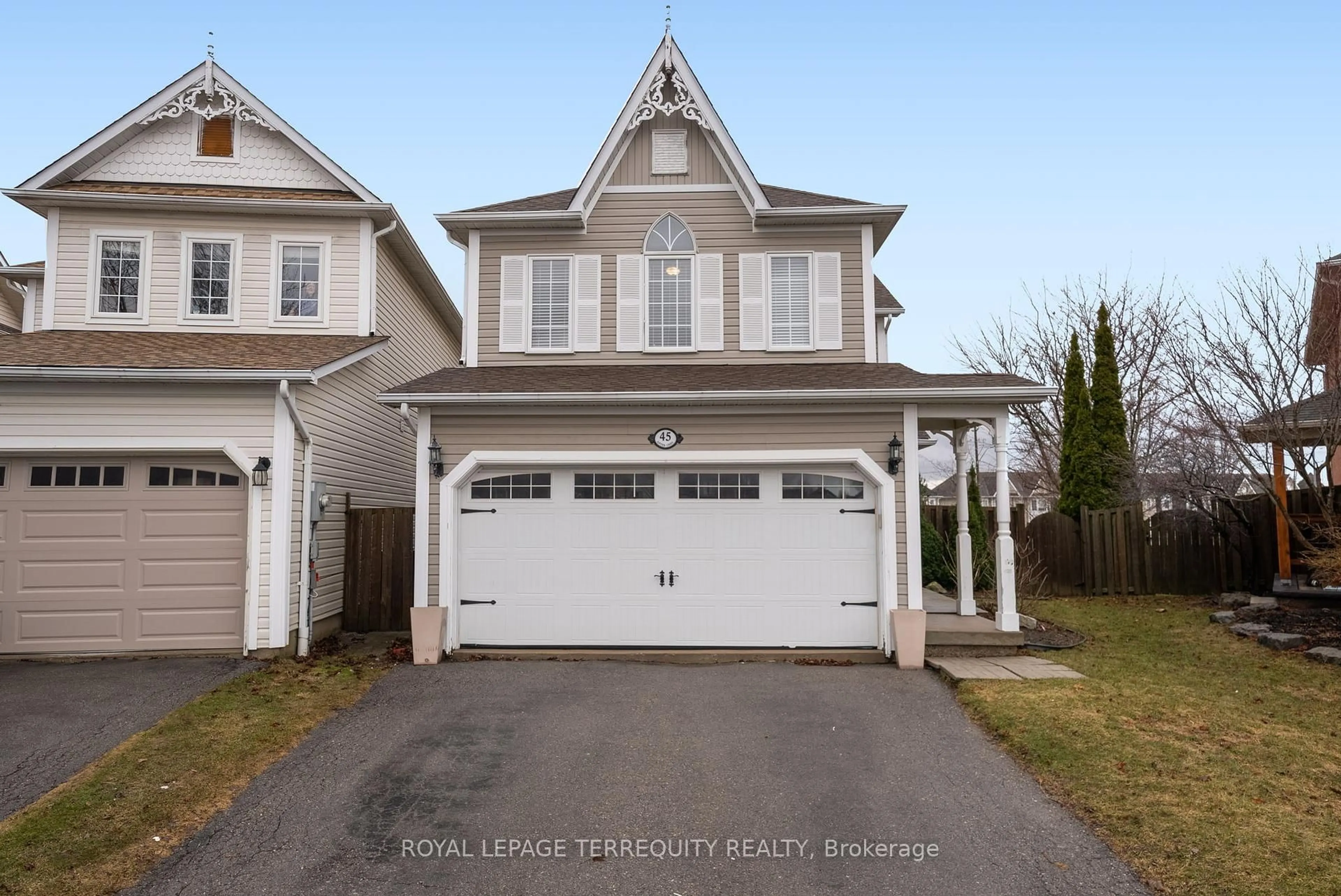 Home with vinyl exterior material, street for 45 Aster Cres, Whitby Ontario L1M 1J8
