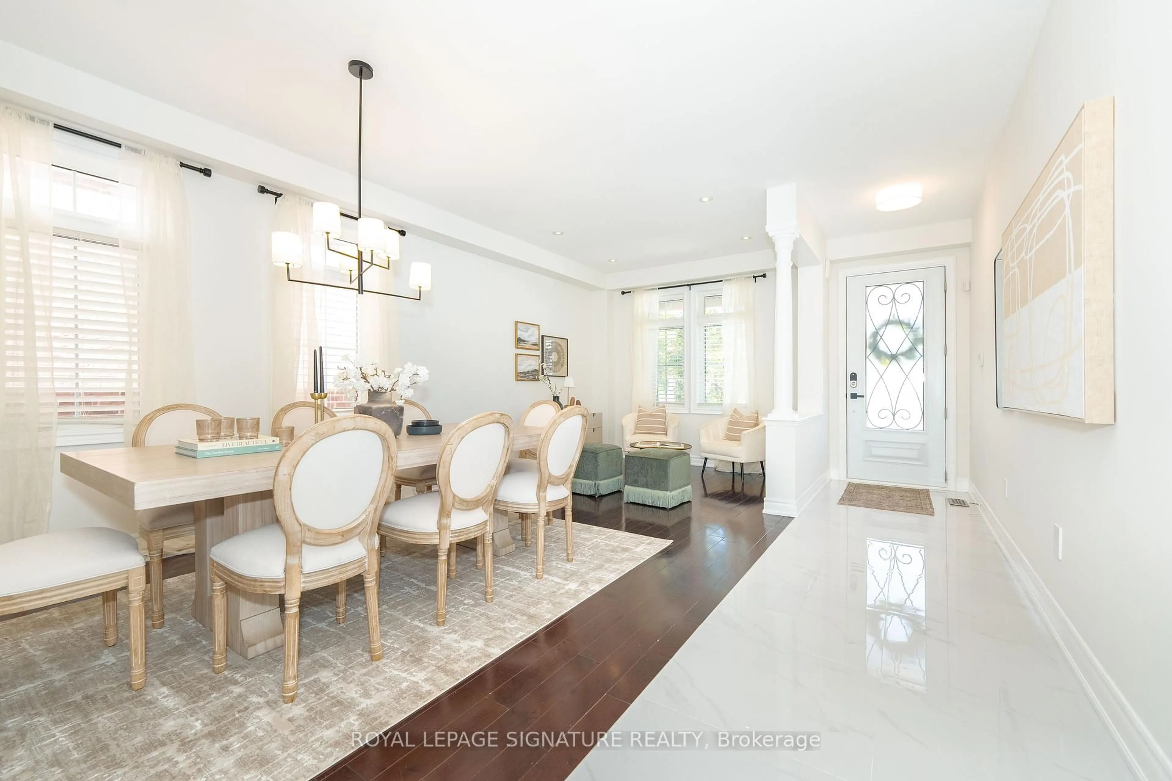 Dining room, unknown for 2355 Pilgrim Sq, Oshawa Ontario L1L 0C2