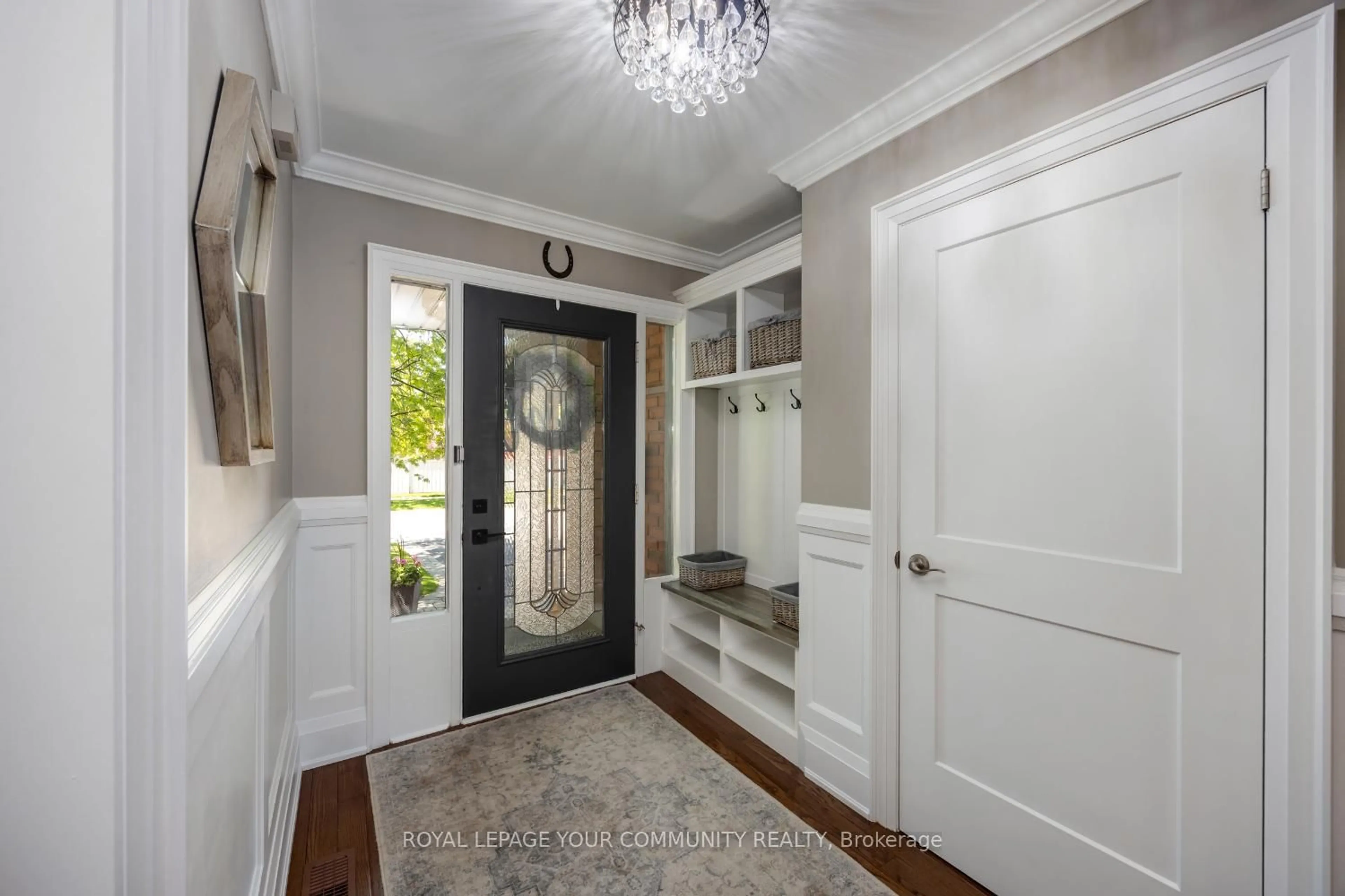 Indoor entryway for 3 Briggs Cres, Whitby Ontario L1M 2E8