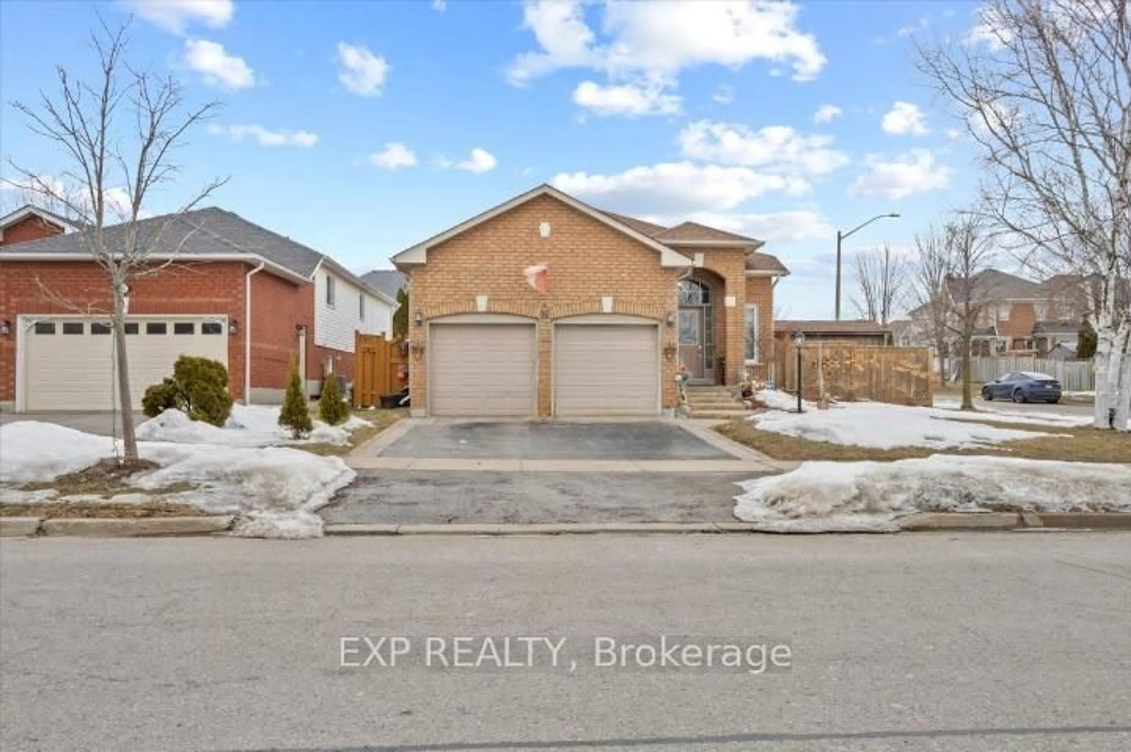 Unknown for 16 Goodwin Ave, Clarington Ontario L1C 4Z4