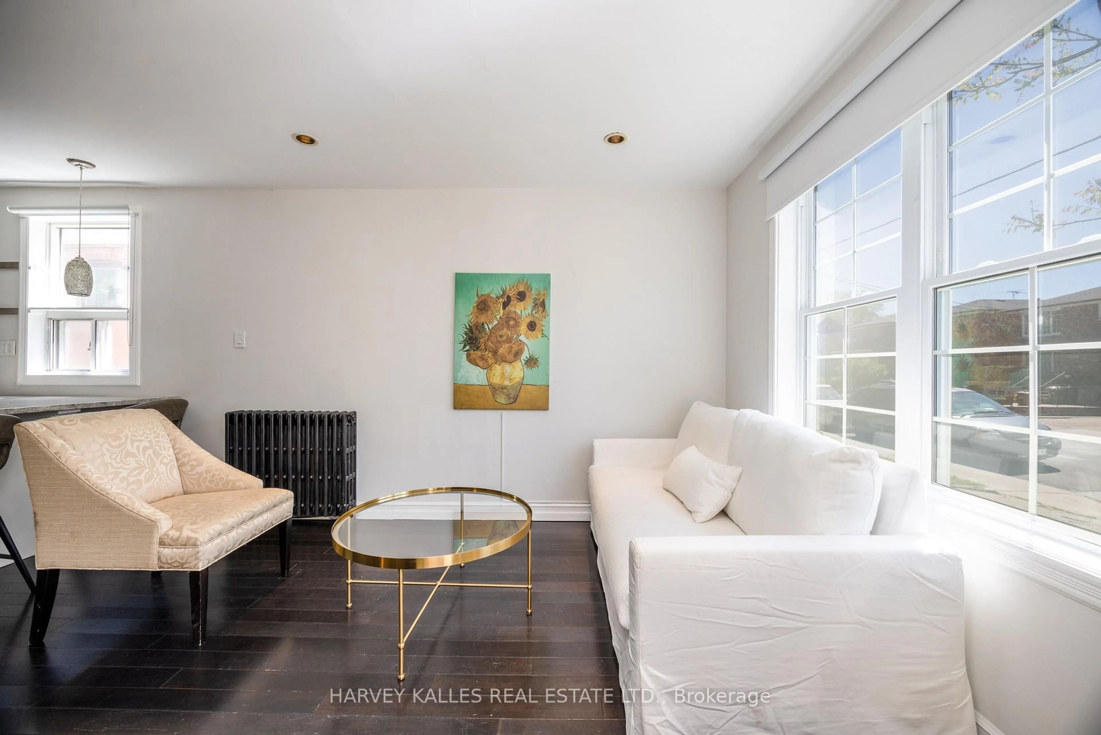 Living room with furniture, unknown for 210 Gowan Ave, Toronto Ontario M4J 2K6