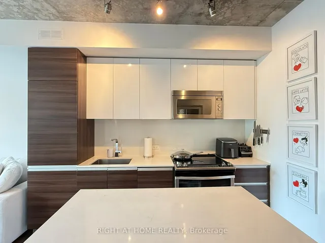 Additional image 25 of 1238 Dundas St Unit 307