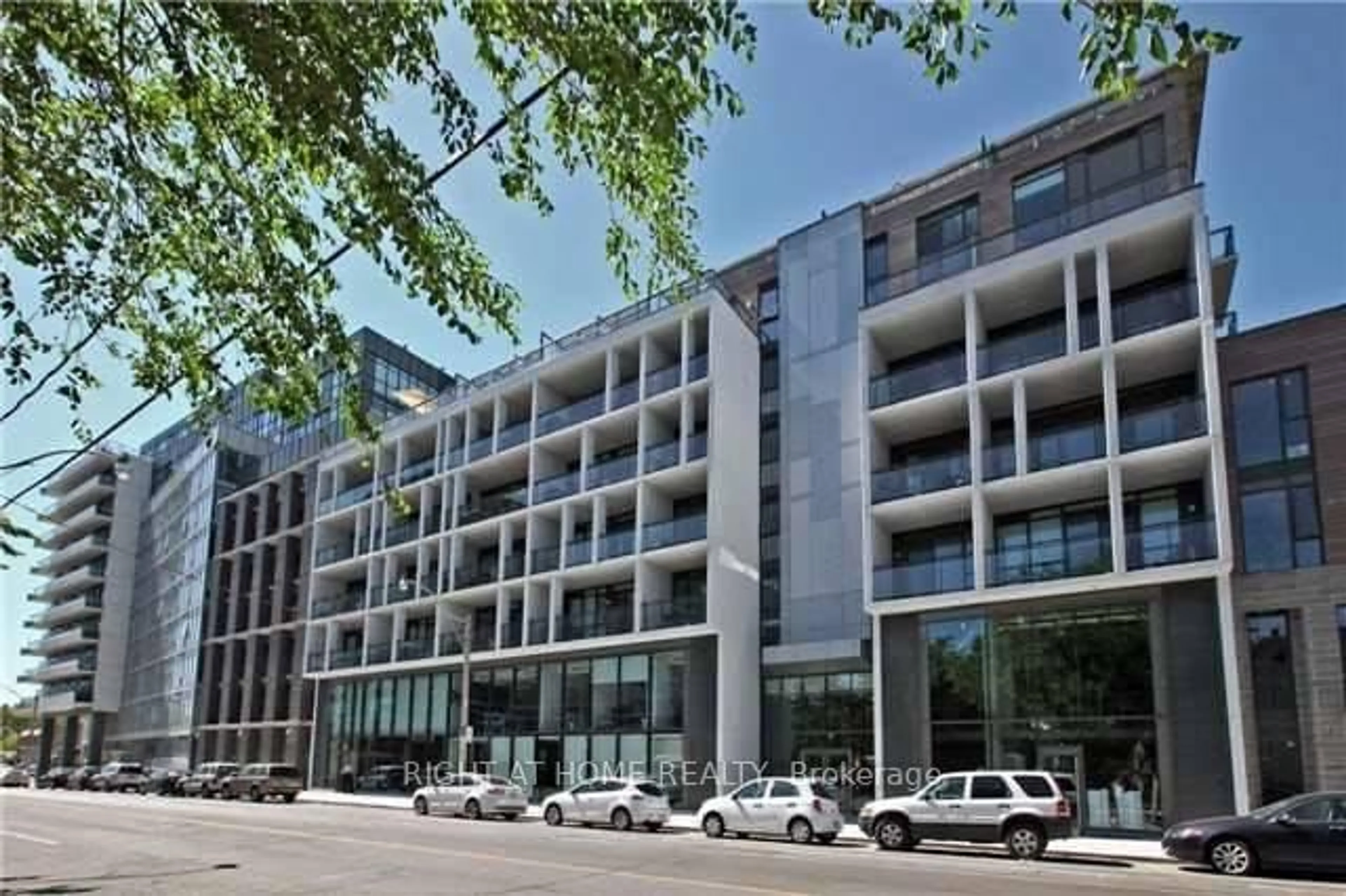 Unknown for 1238 Dundas St #307, Toronto Ontario M4M 0C5