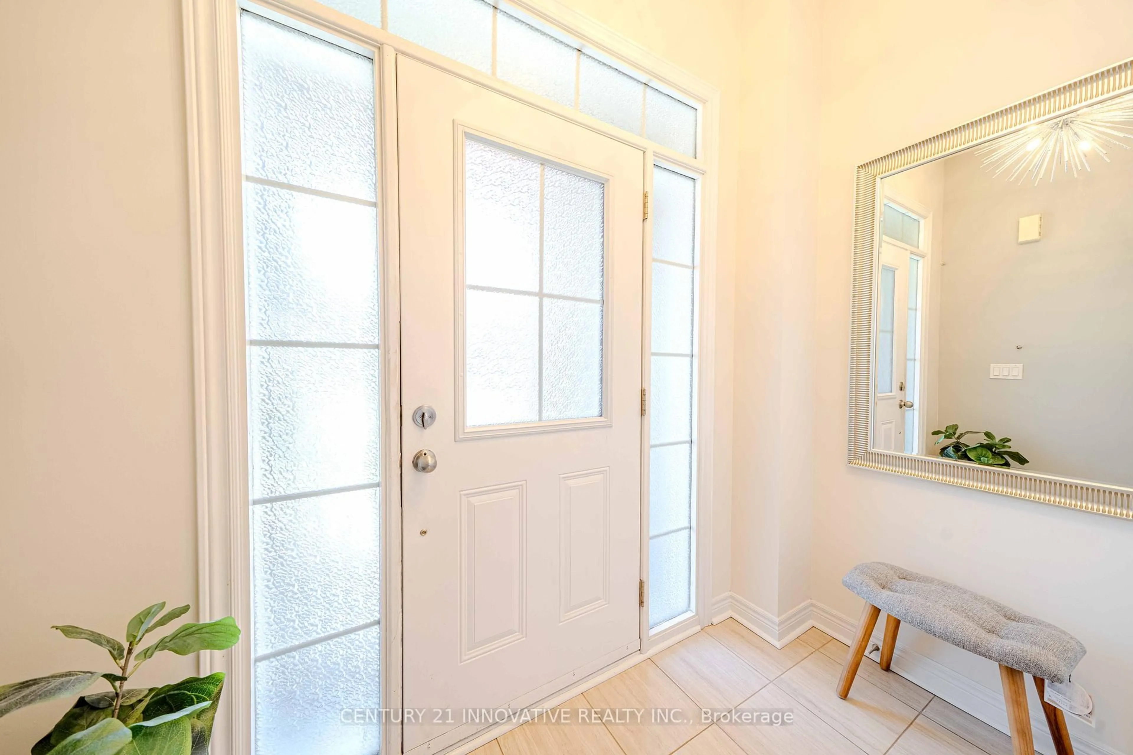 Indoor entryway for 89 Cathedral Dr, Whitby Ontario L1R 3L9