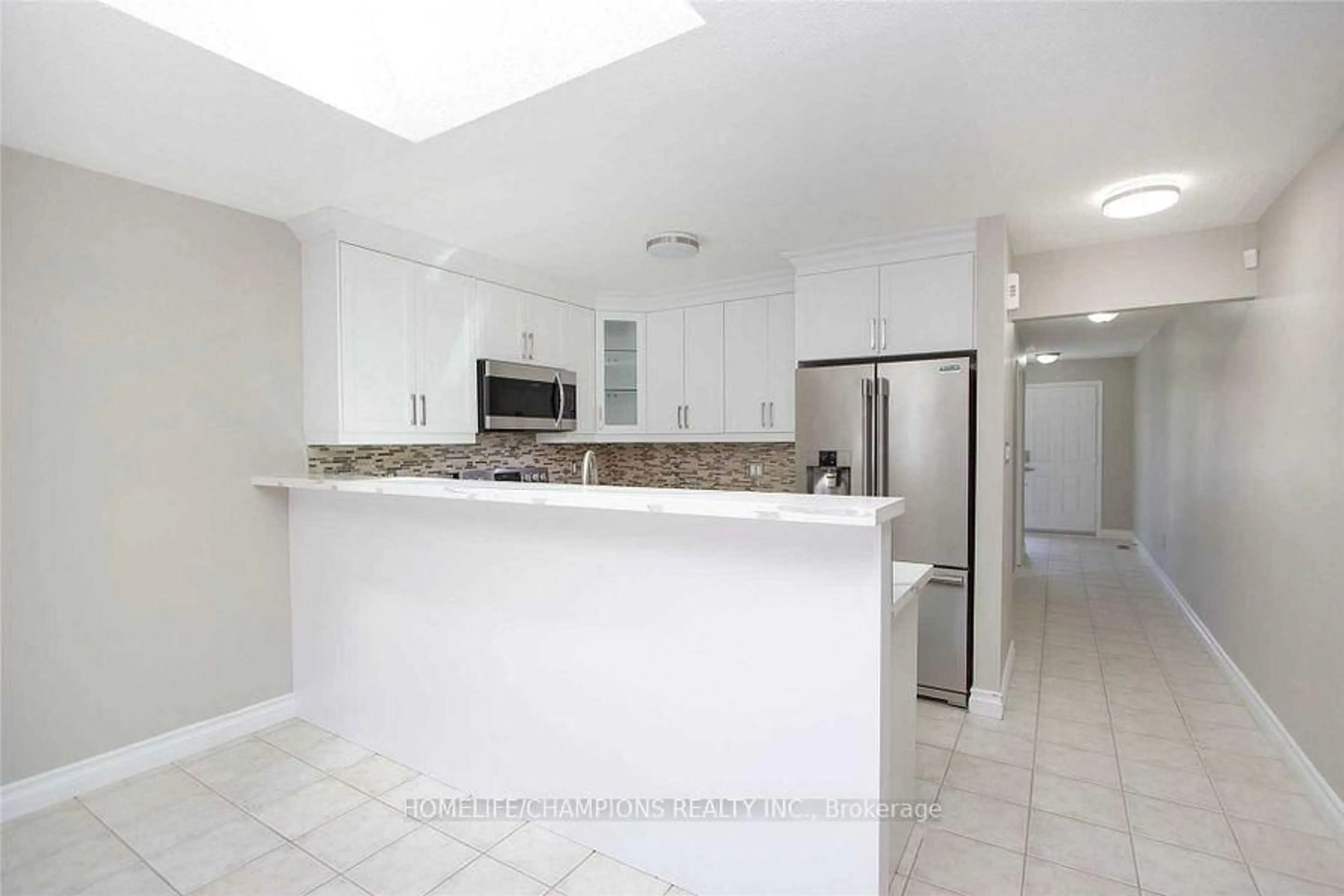 Unknown for 692 Ormond Dr, Oshawa Ontario L1K 2R9