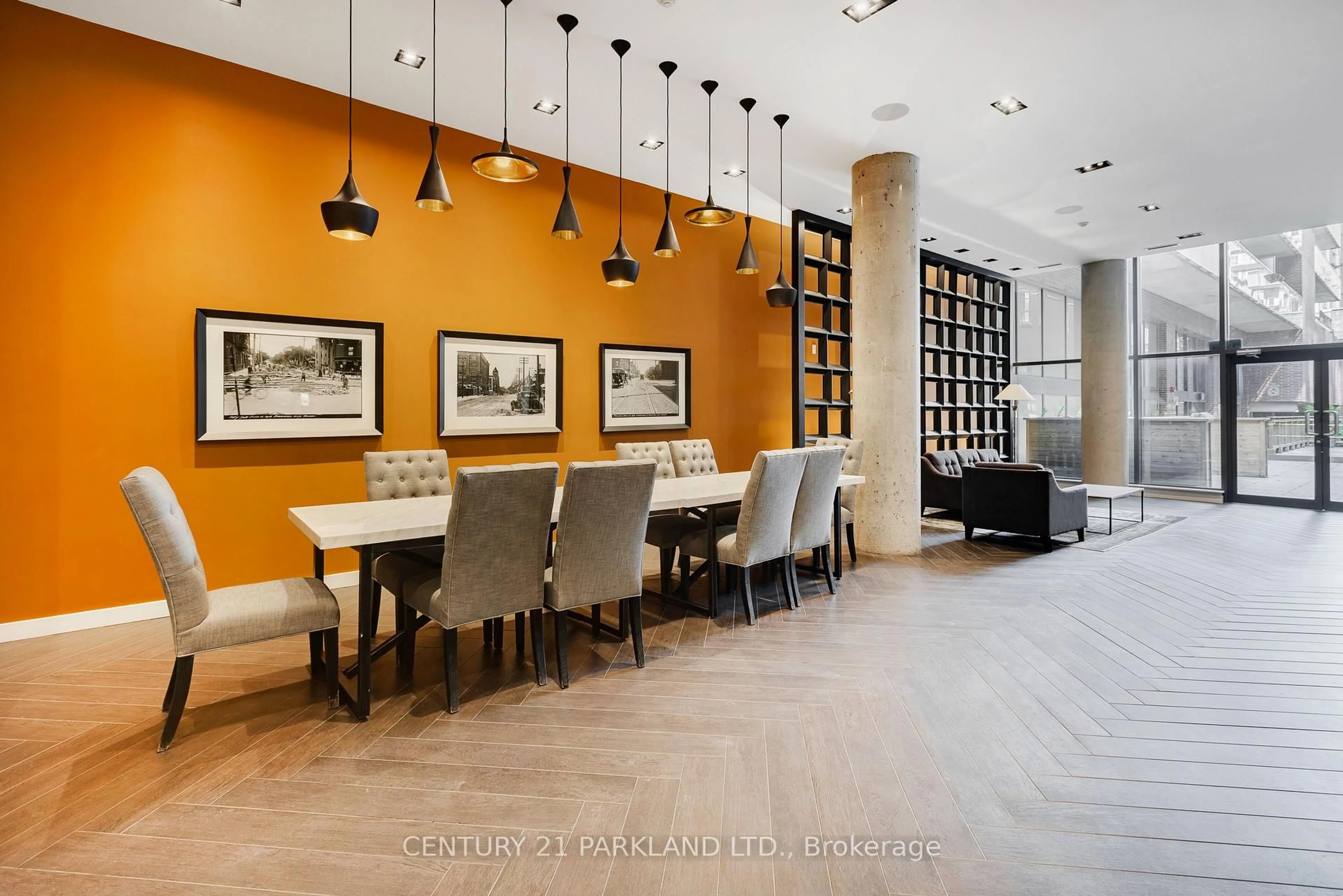 Dining room, ceramic/tile floor for 90 Broadview Ave #720, Toronto Ontario M4M 0A7