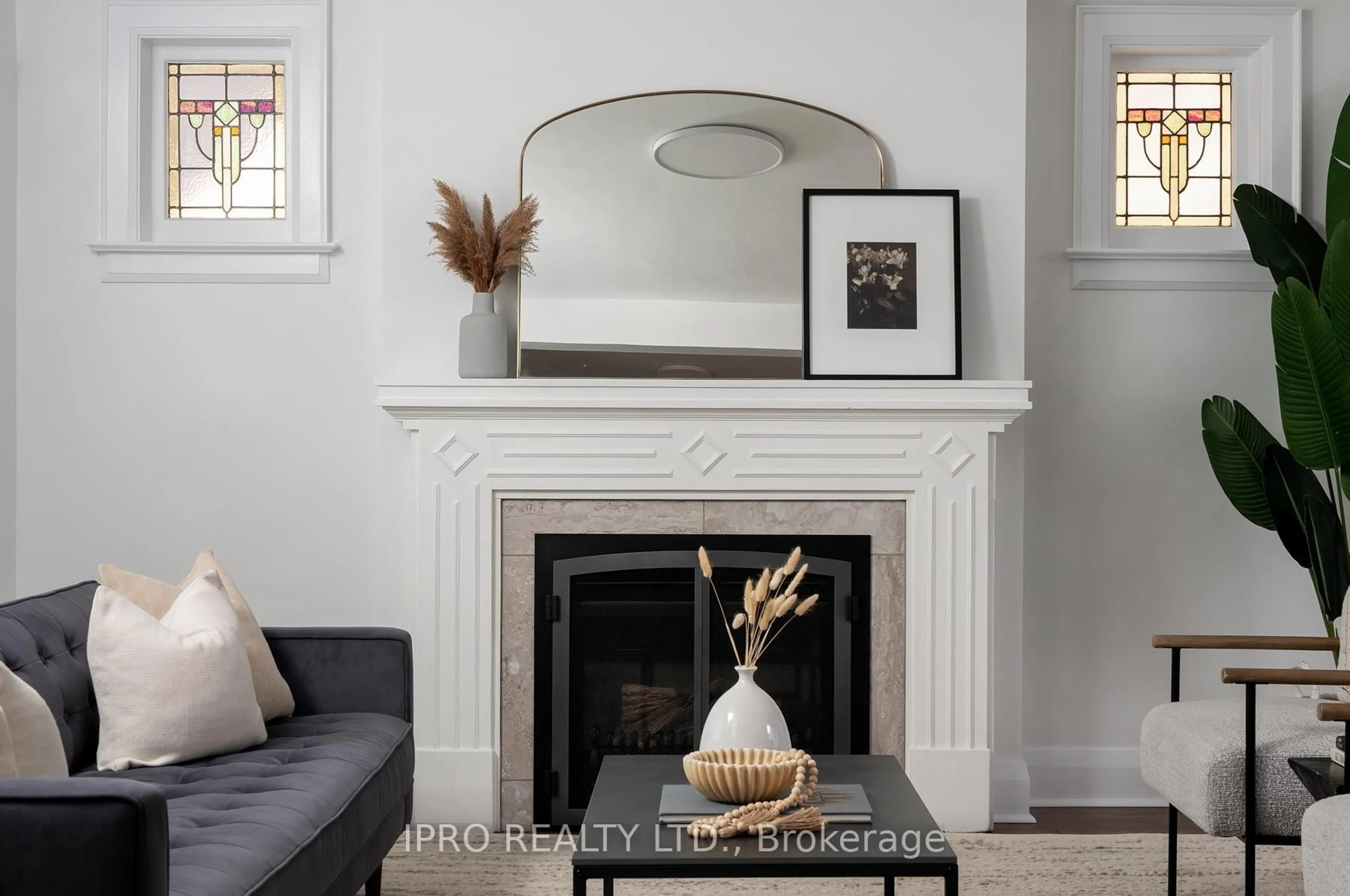Living room with furniture, unknown for 12 Mortimer Ave, Toronto Ontario M4K 1Z8