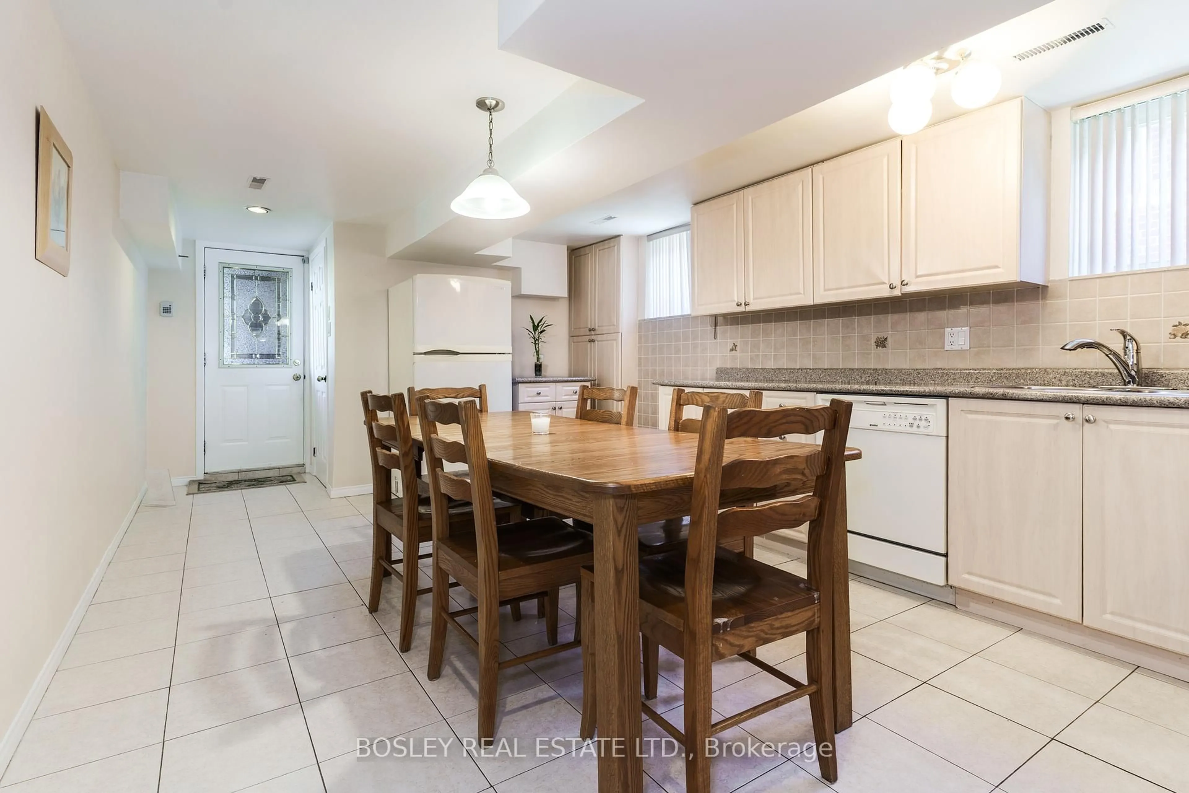Unknown for 6 Kingsdown Dr, Toronto Ontario M1K 3B8