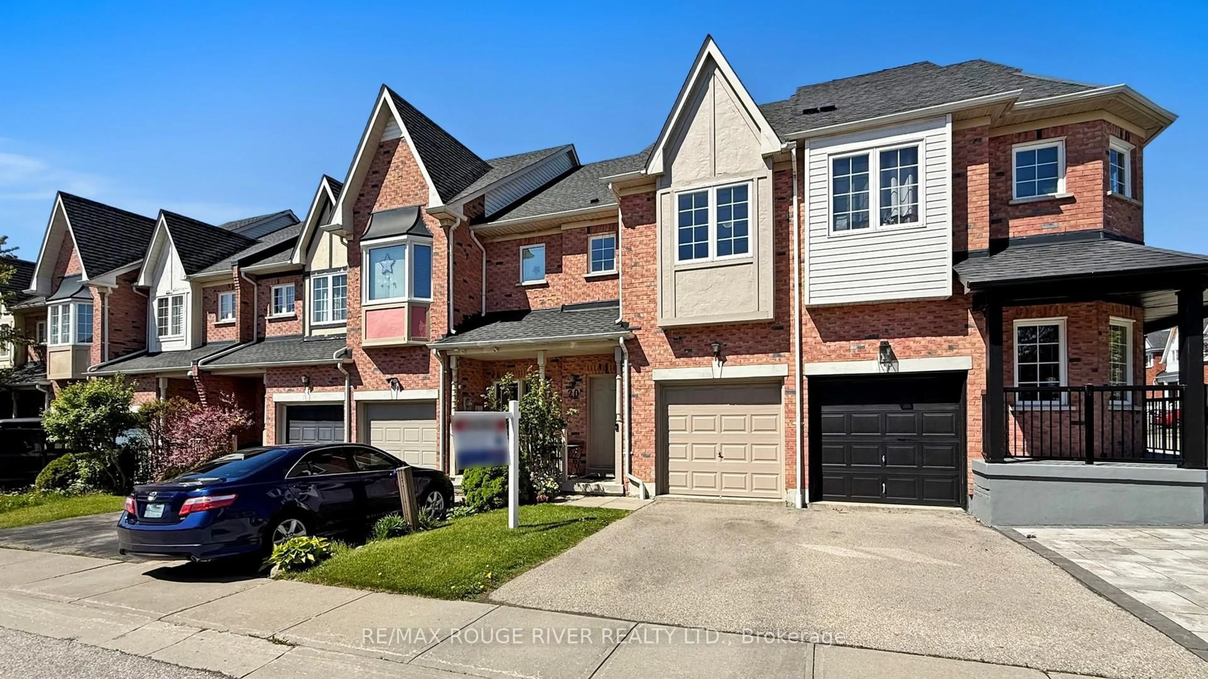 Home with brick exterior material, street for 20 Wynnecastle Rd, Toronto Ontario M1C 5H5