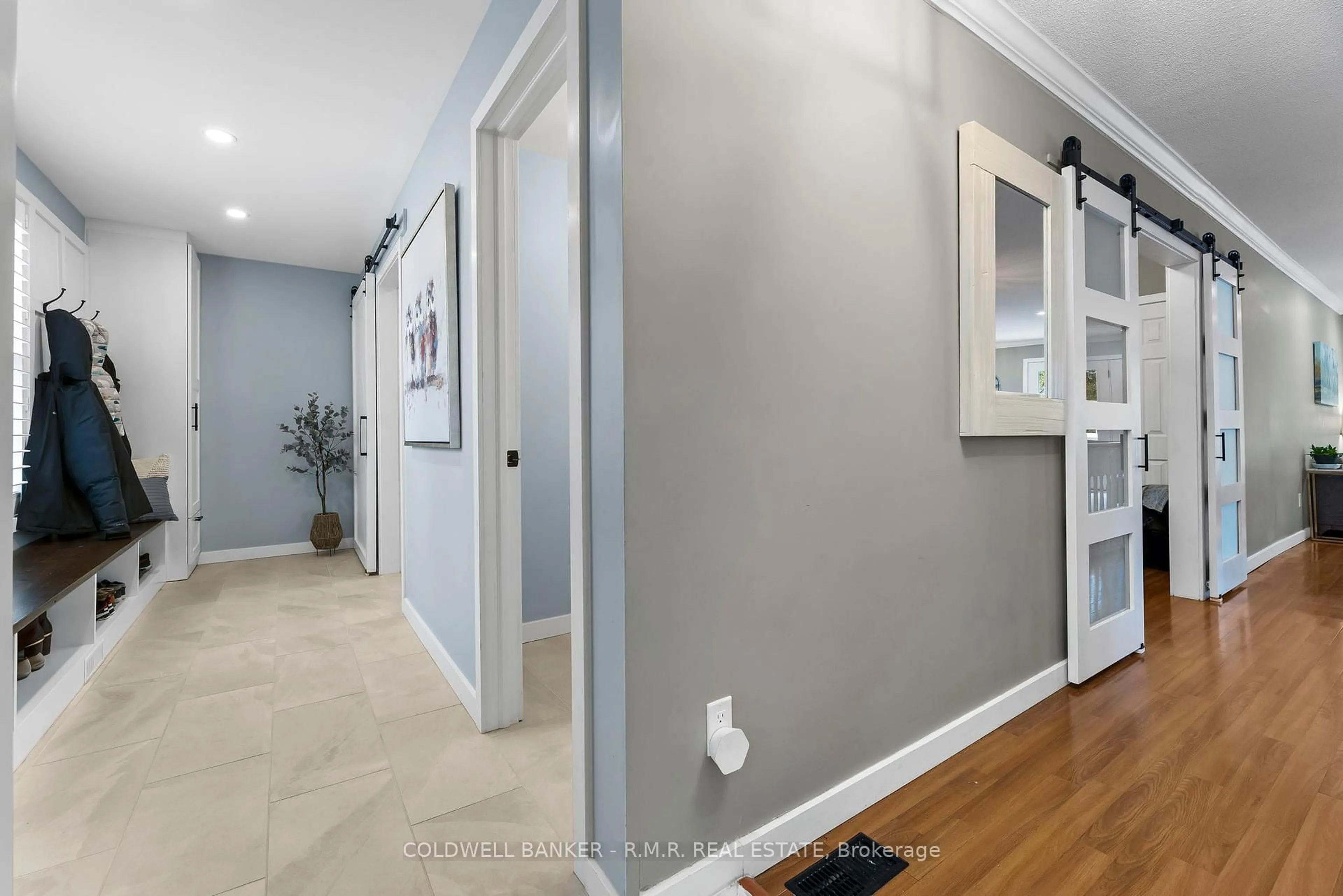 Indoor entryway for 115 Ardwick St, Whitby Ontario L1N 8A1