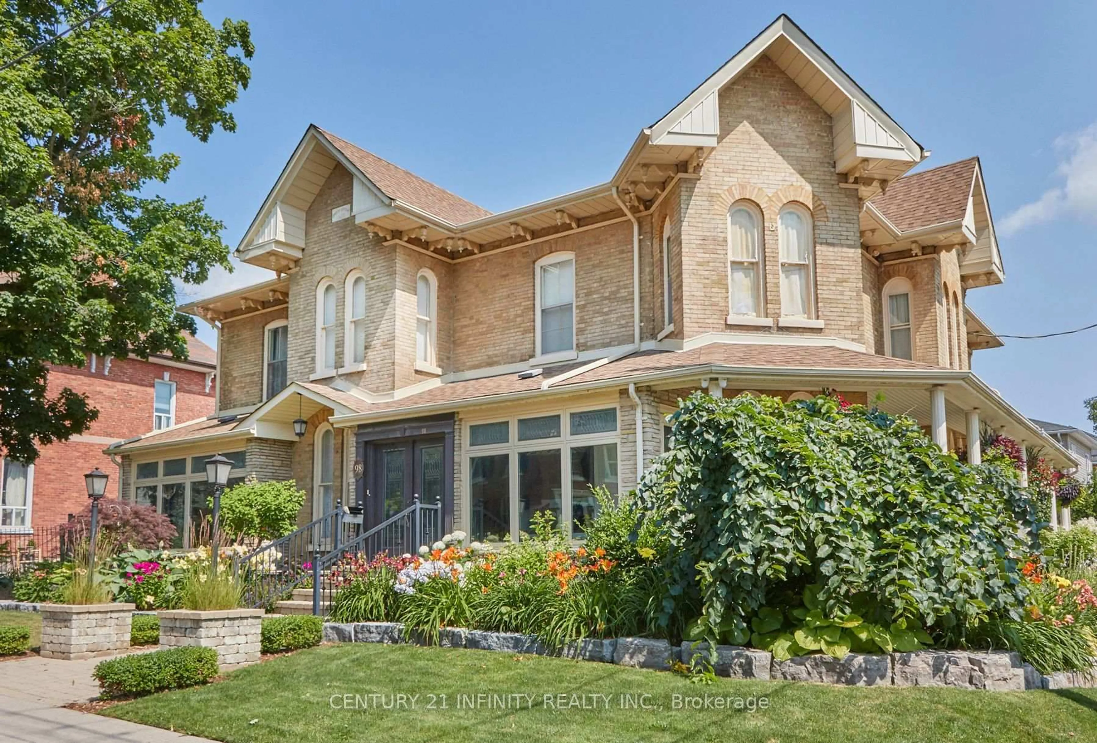 Home with brick exterior material, street for 98 Church St, Clarington Ontario L1C 1T2