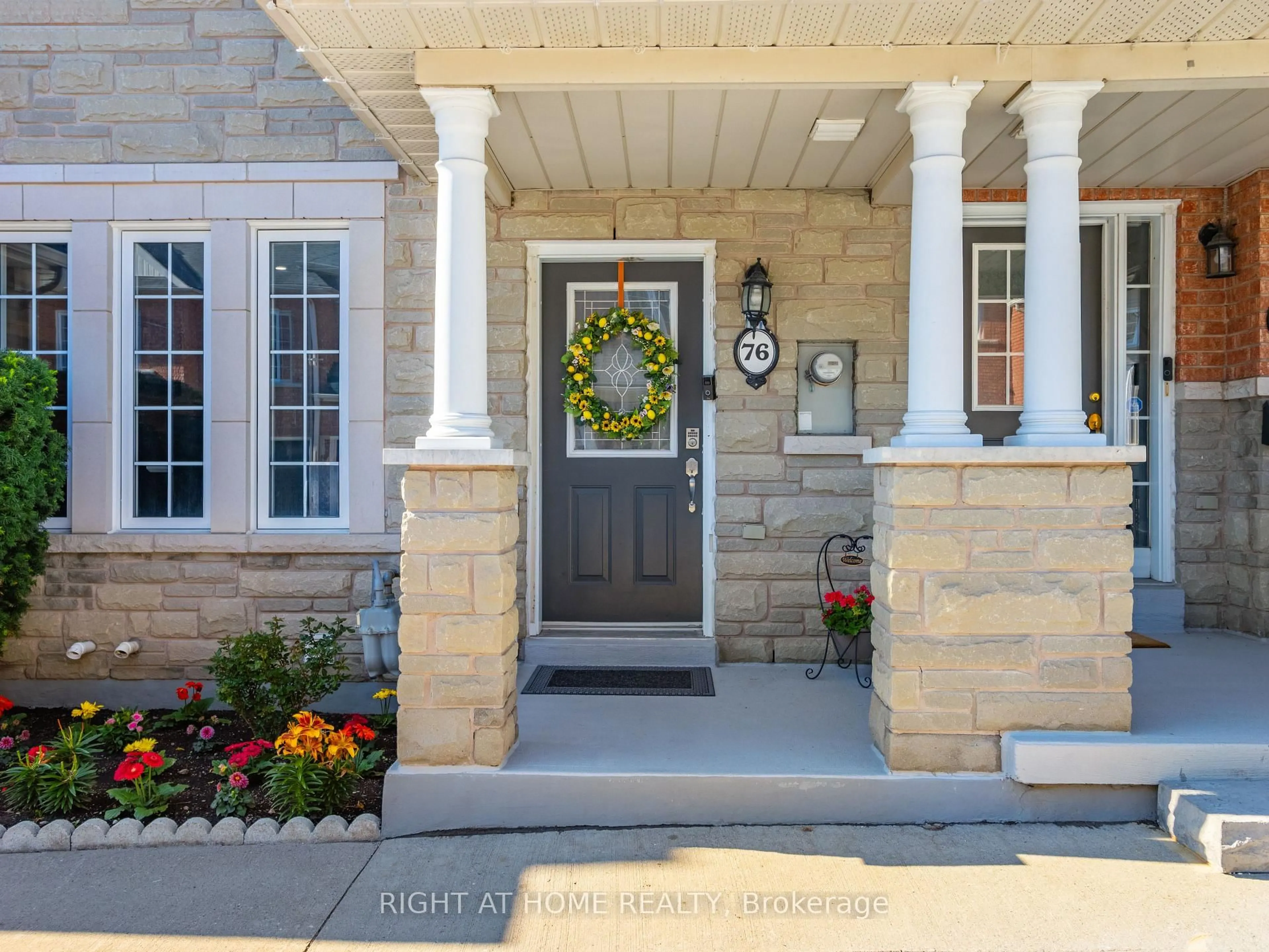 Indoor entryway for 76 Torr Lane, Ajax Ontario L1S 7M9