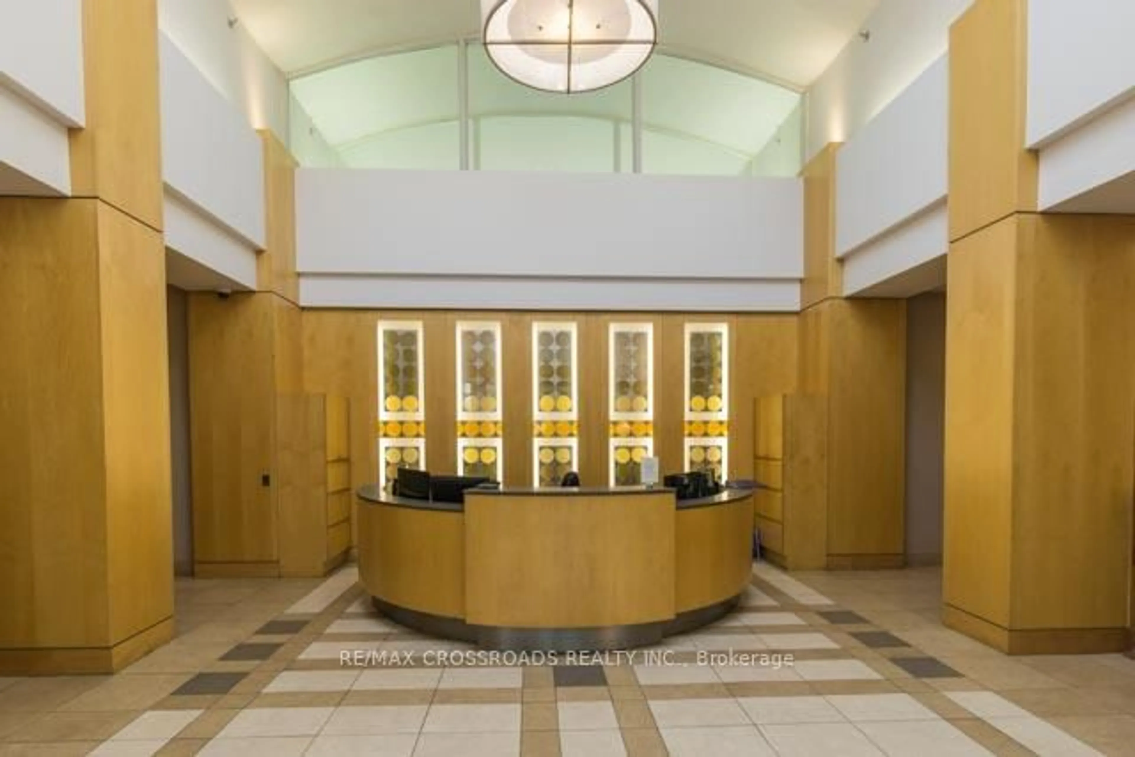 Lobby for 8 Mondeo Dr #PH 18, Toronto Ontario M1P 5C7