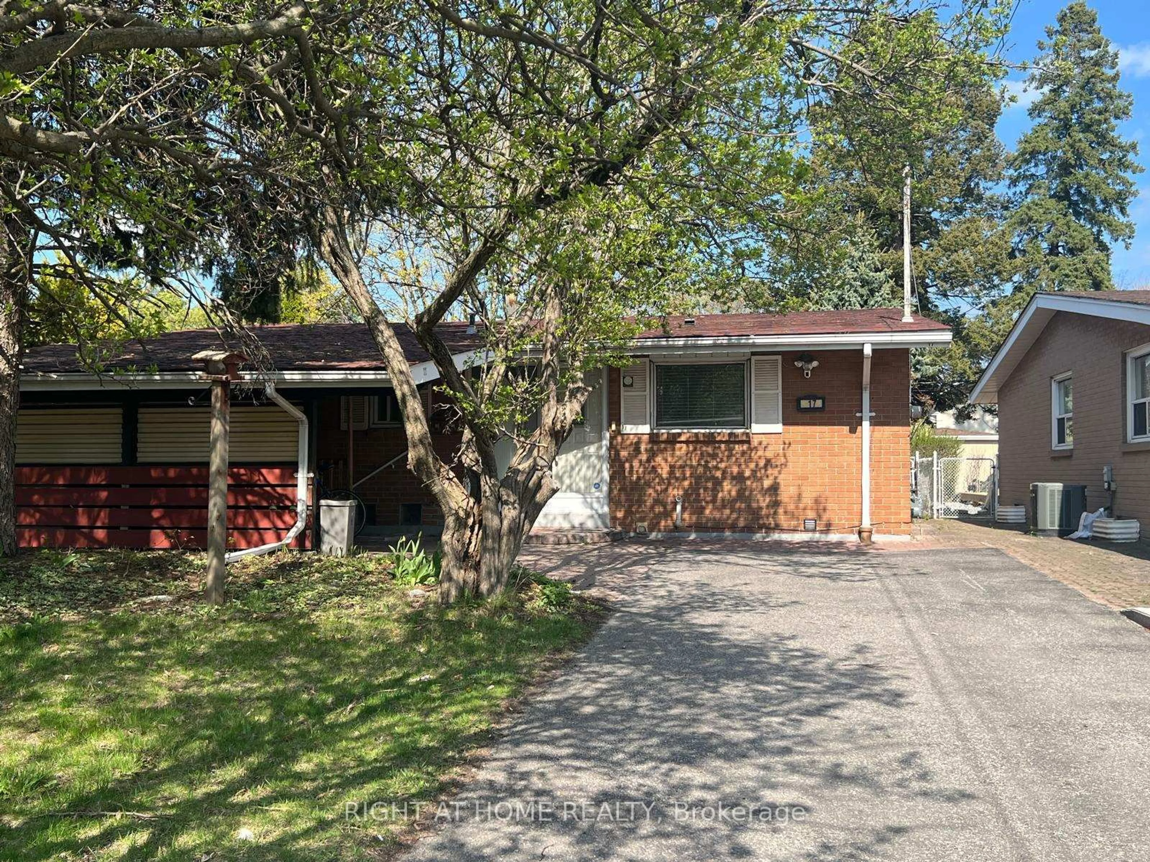 Unknown for 17 Brookridge Dr, Toronto Ontario M1P 3M3