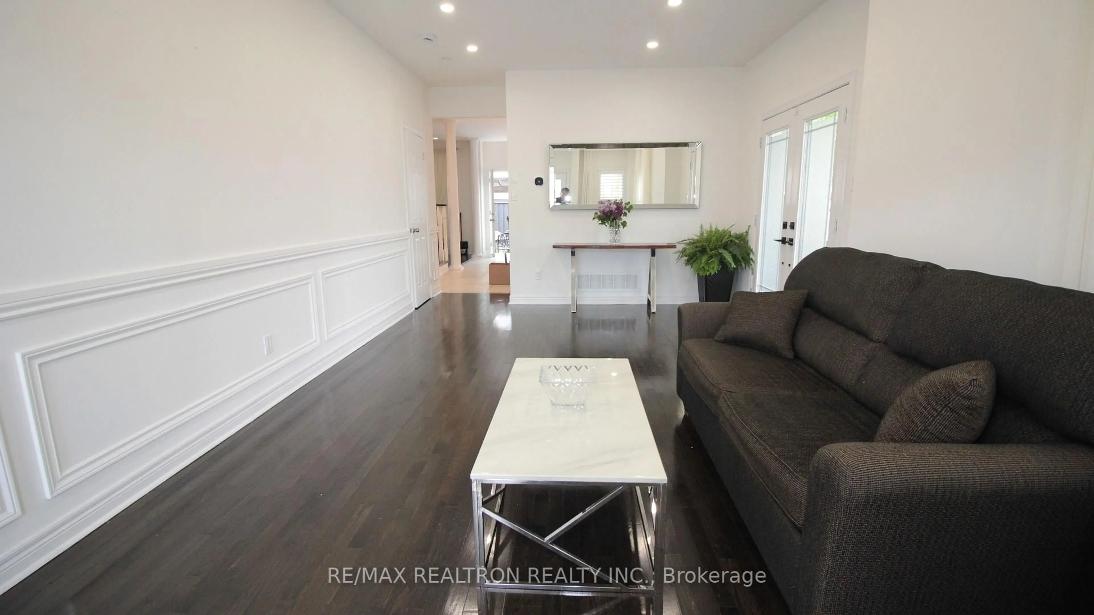 Living room with furniture, unknown for 134 Snowling Dr, Ajax Ontario L1Z 0G3