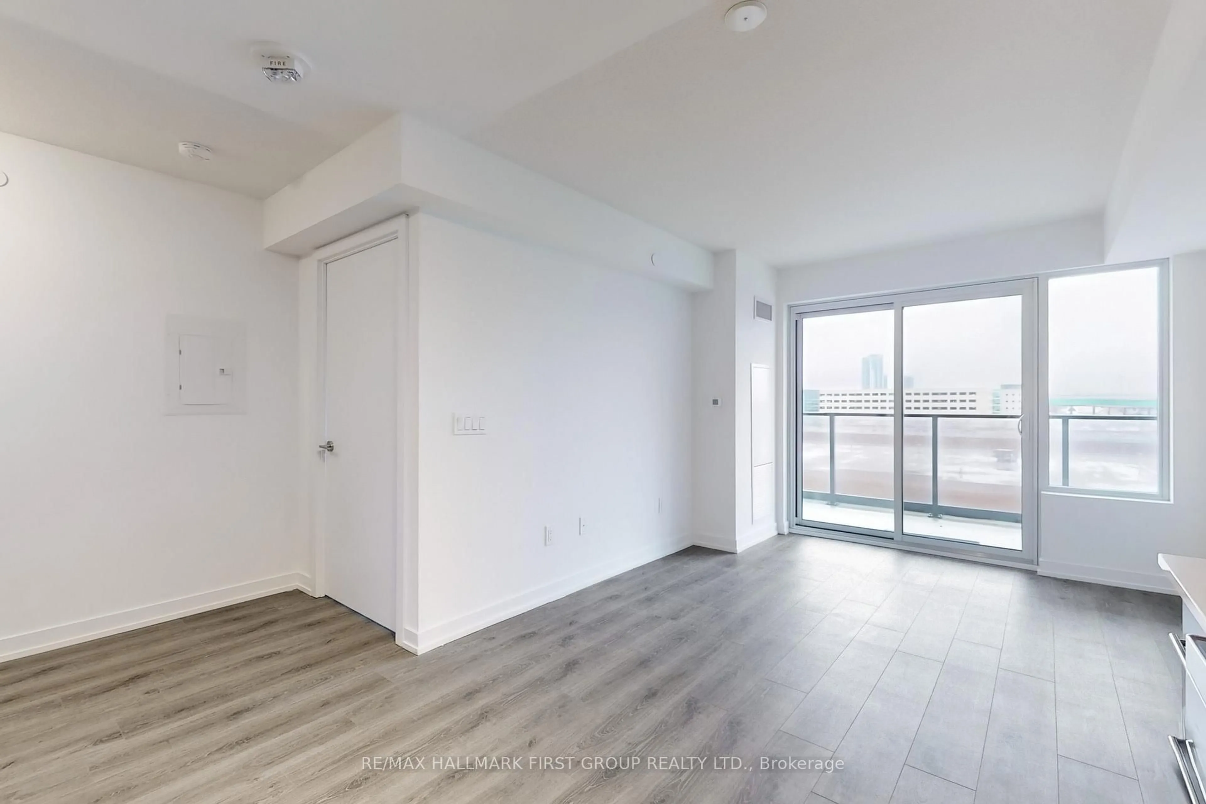A pic of a room for 1435 Celebration Dr #516, Pickering Ontario L1W 0C4